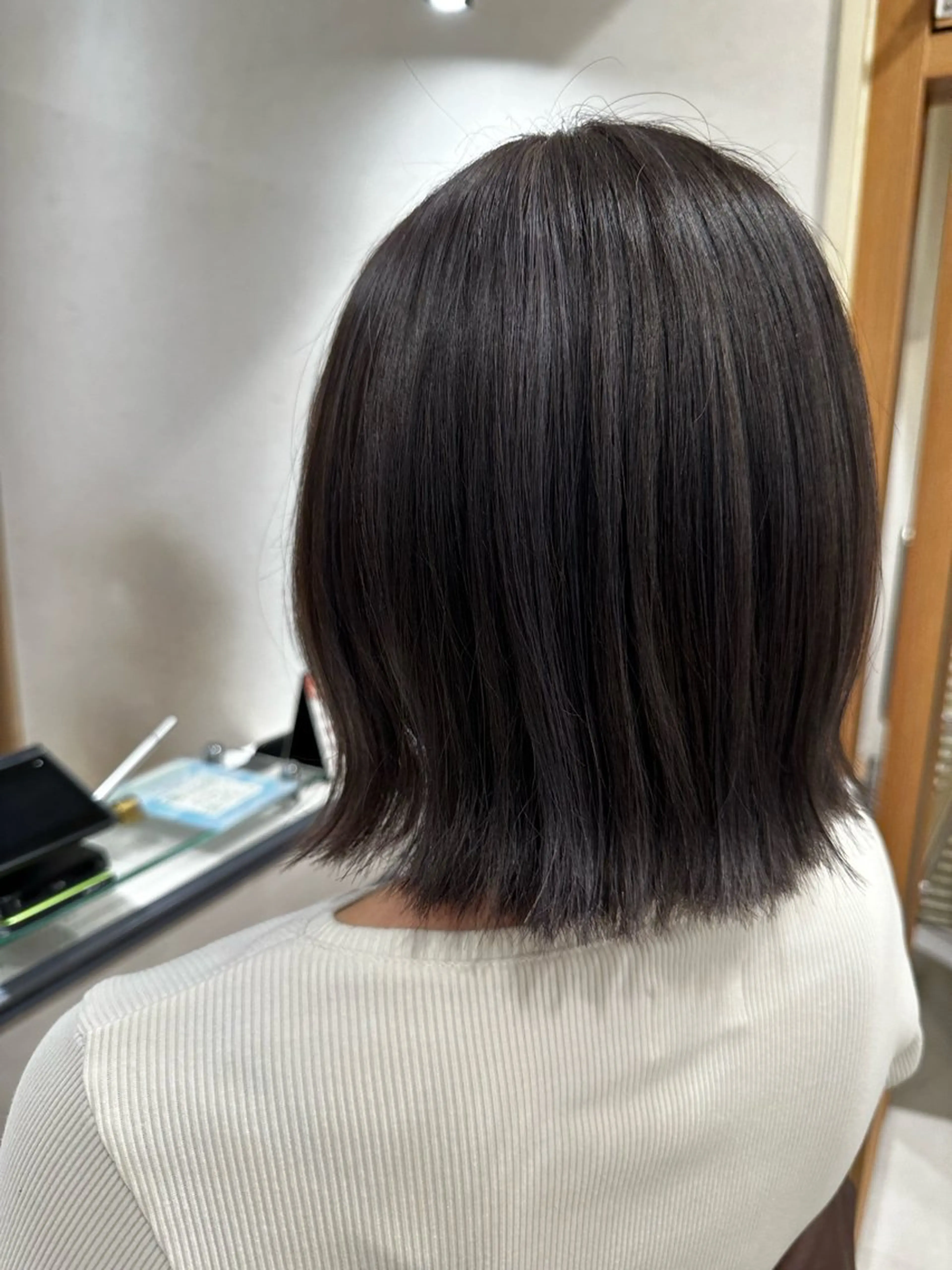 ミディアム カラー ヘアカラー 岡本 葵のヘアスタイル
