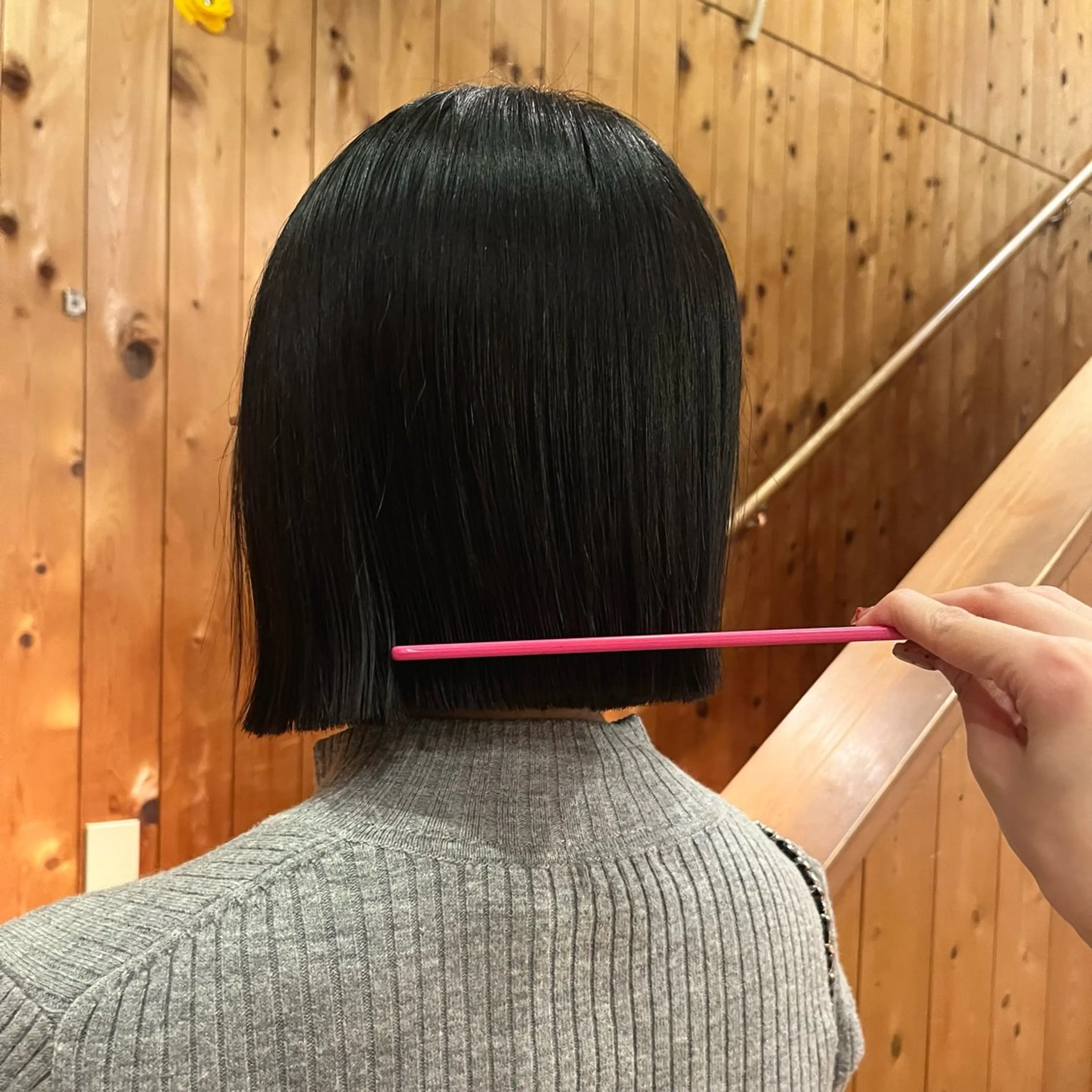 ミディアム ボブ カット 藤田 ゆりなのヘアスタイル