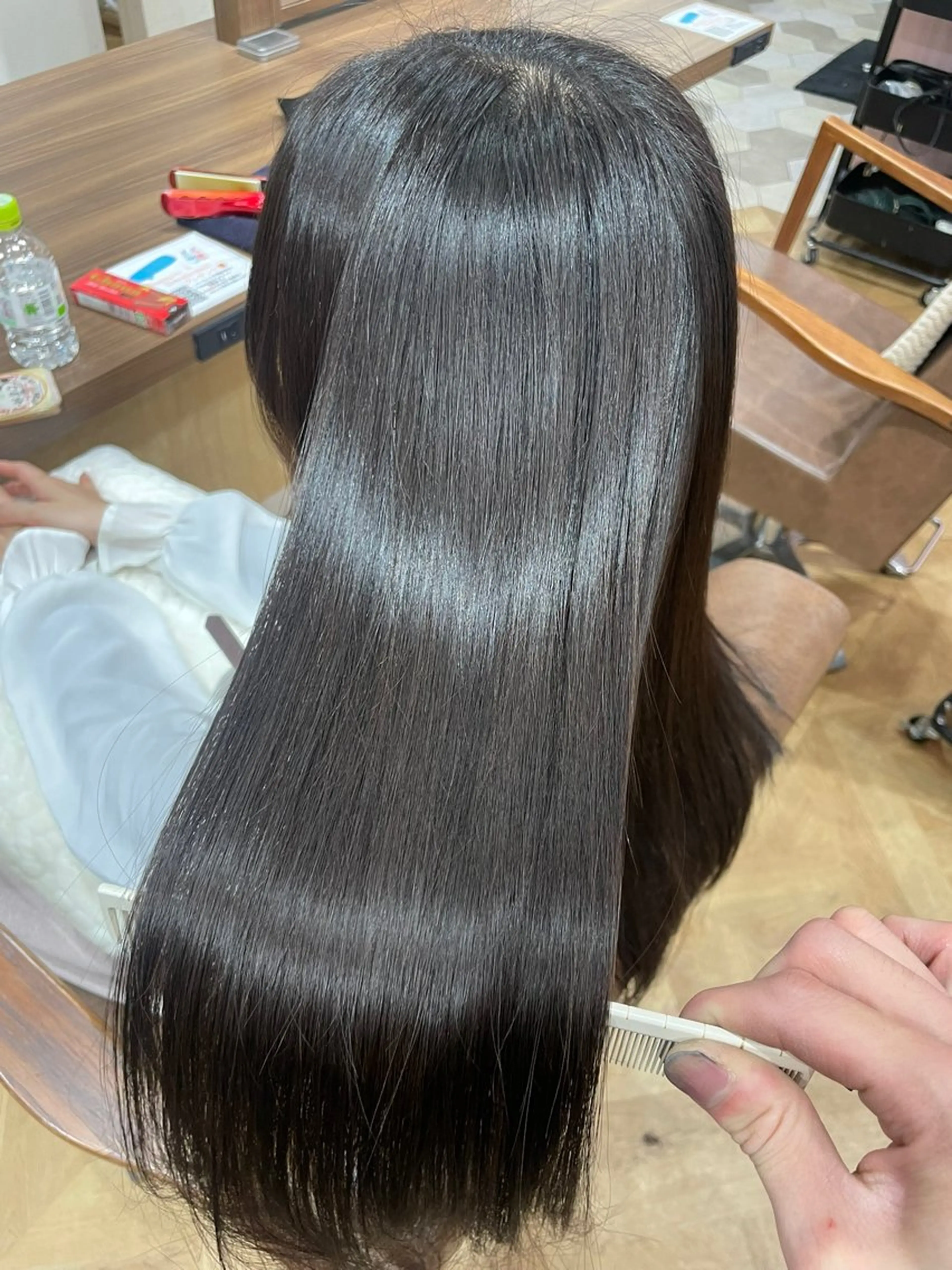 ロング 縮毛矯正 トリートメント ヘアカラー トリートメント 有田 仁志のヘアスタイル