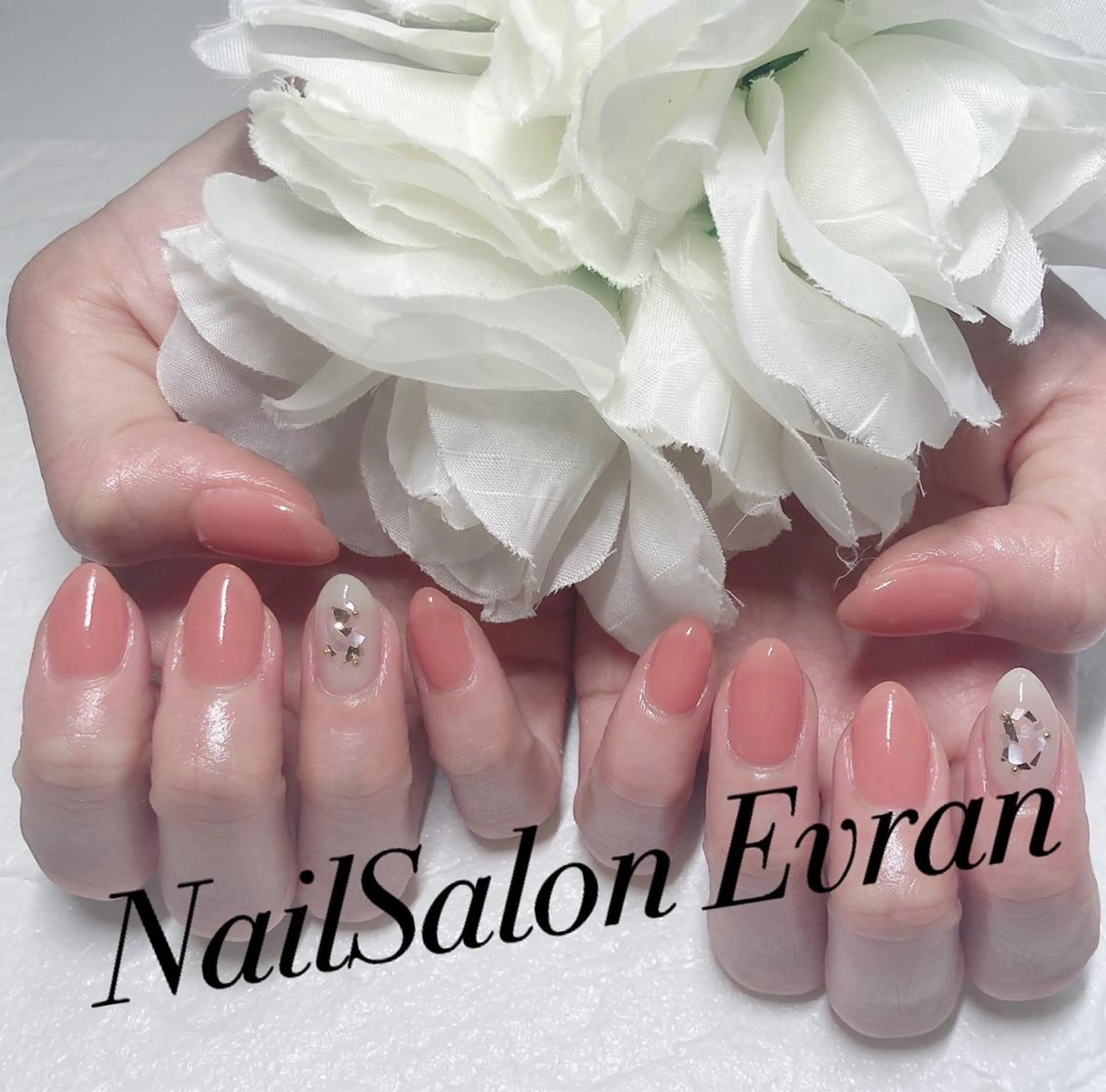 ネイル Nail salon Evranのネイルデザイン