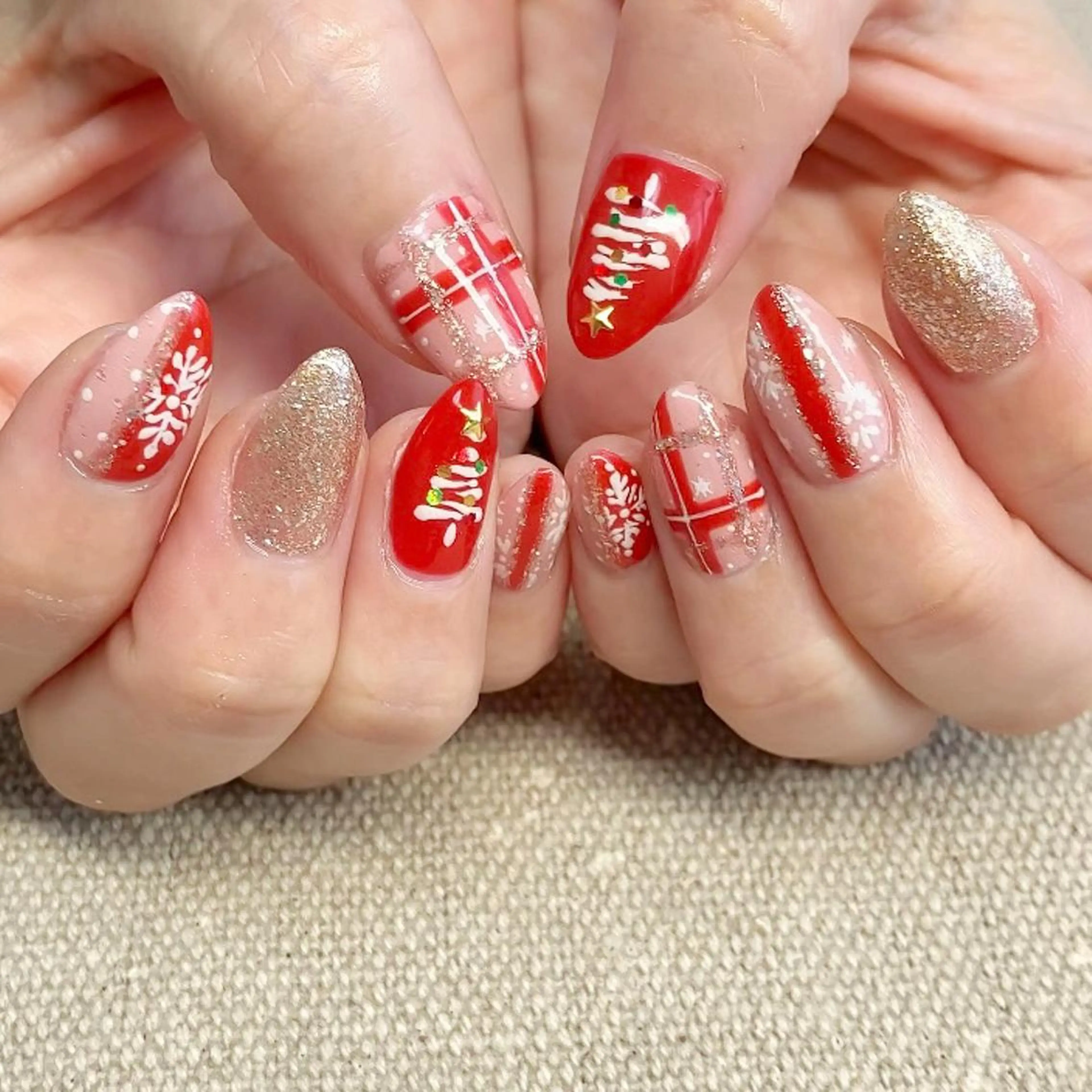 ネイル hiroba nailのネイルデザイン