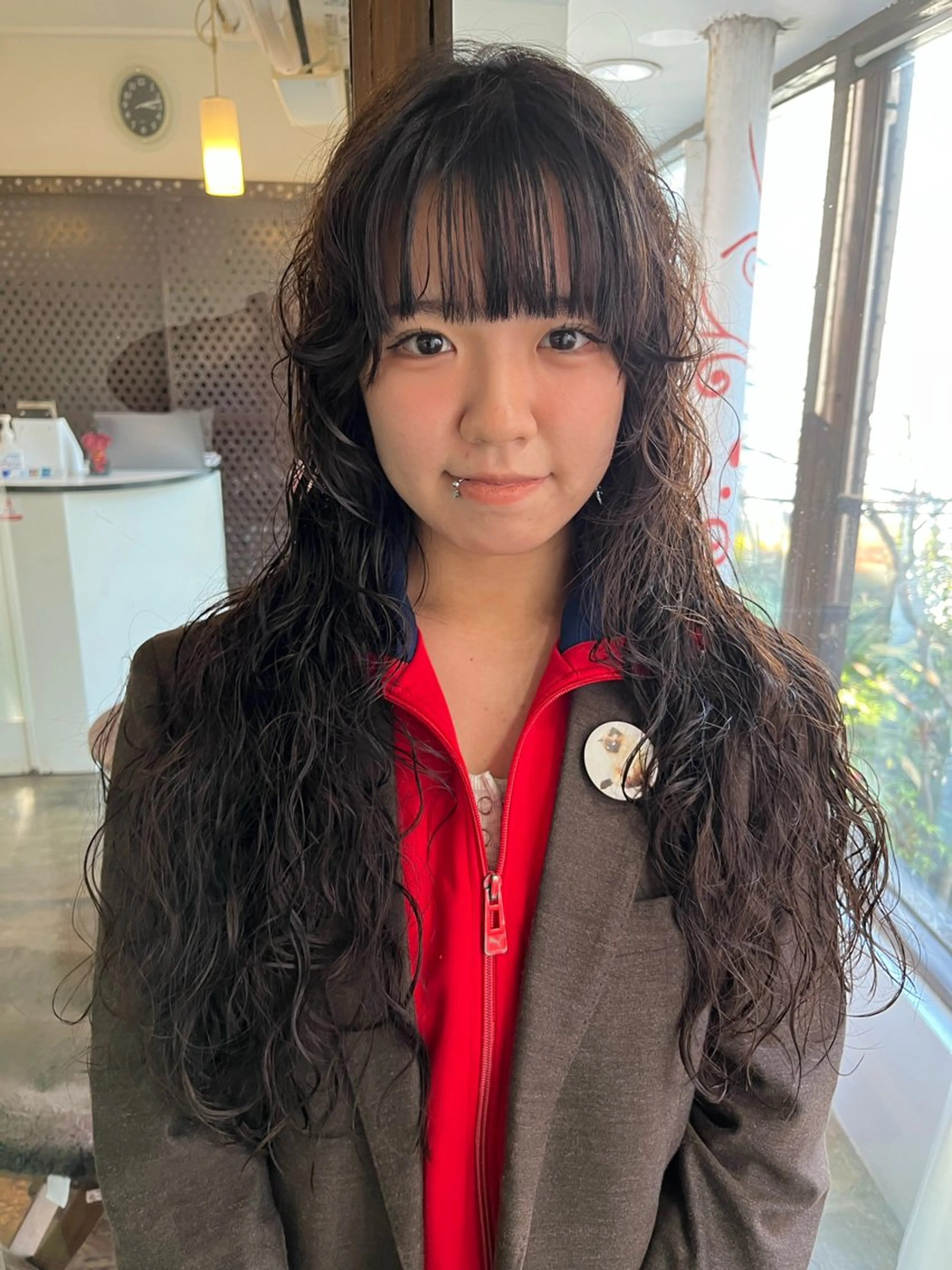 ロング レイヤーカット ロング カット パーマ heir studio Baretta所属・山本 銀次郎のヘアスタイル