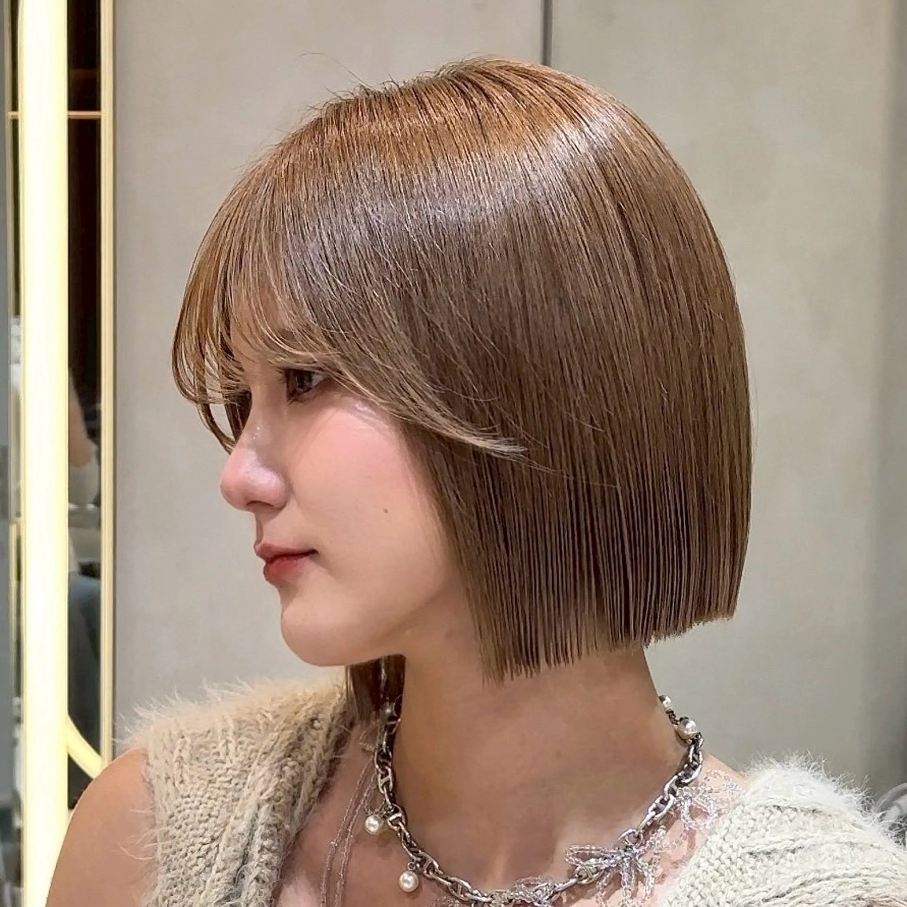 ミディアム 石堂 菜々美／艶カラー🫧のヘアスタイル