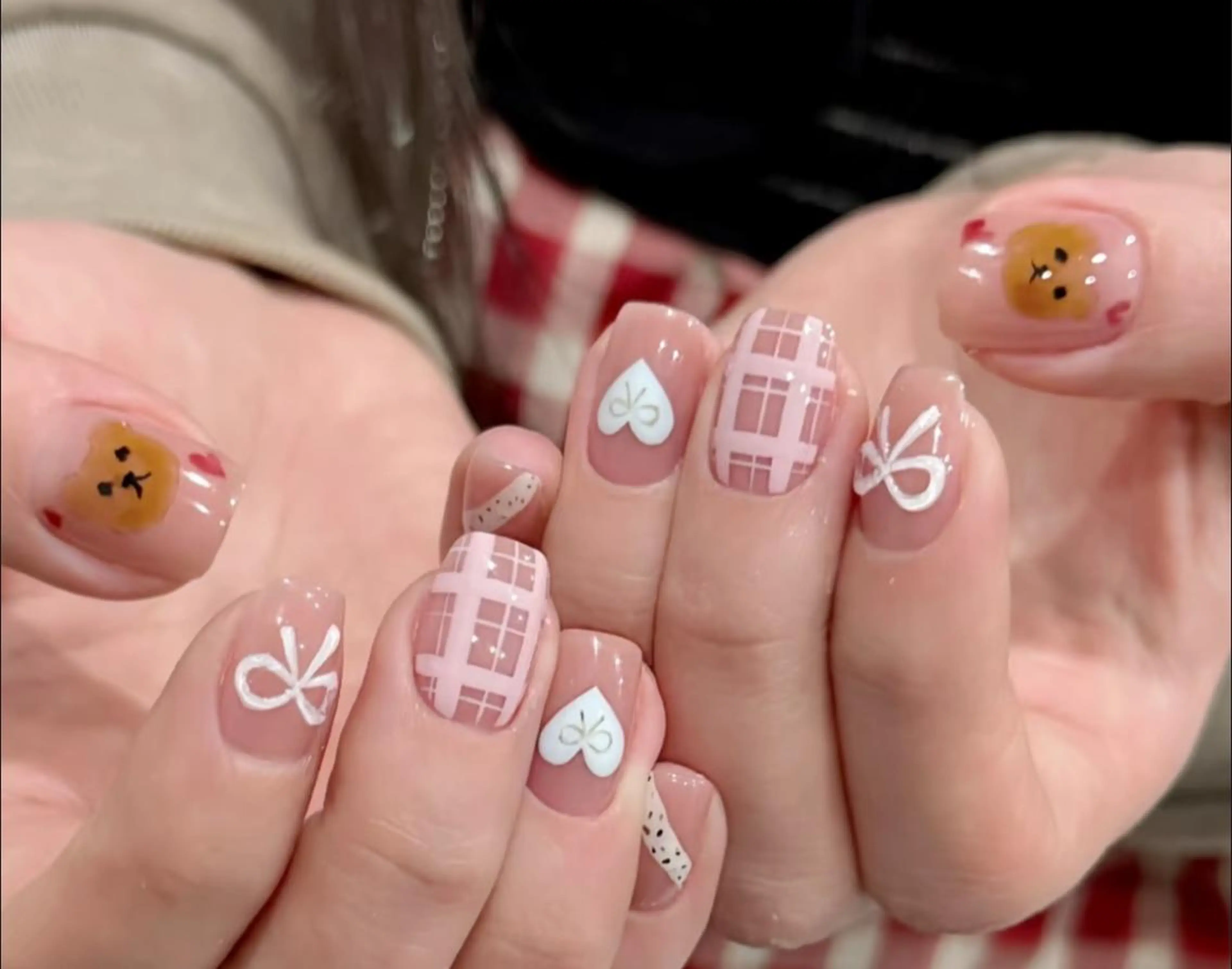 ネイル ハンドネイル 🎀 UU_nailのネイルデザイン