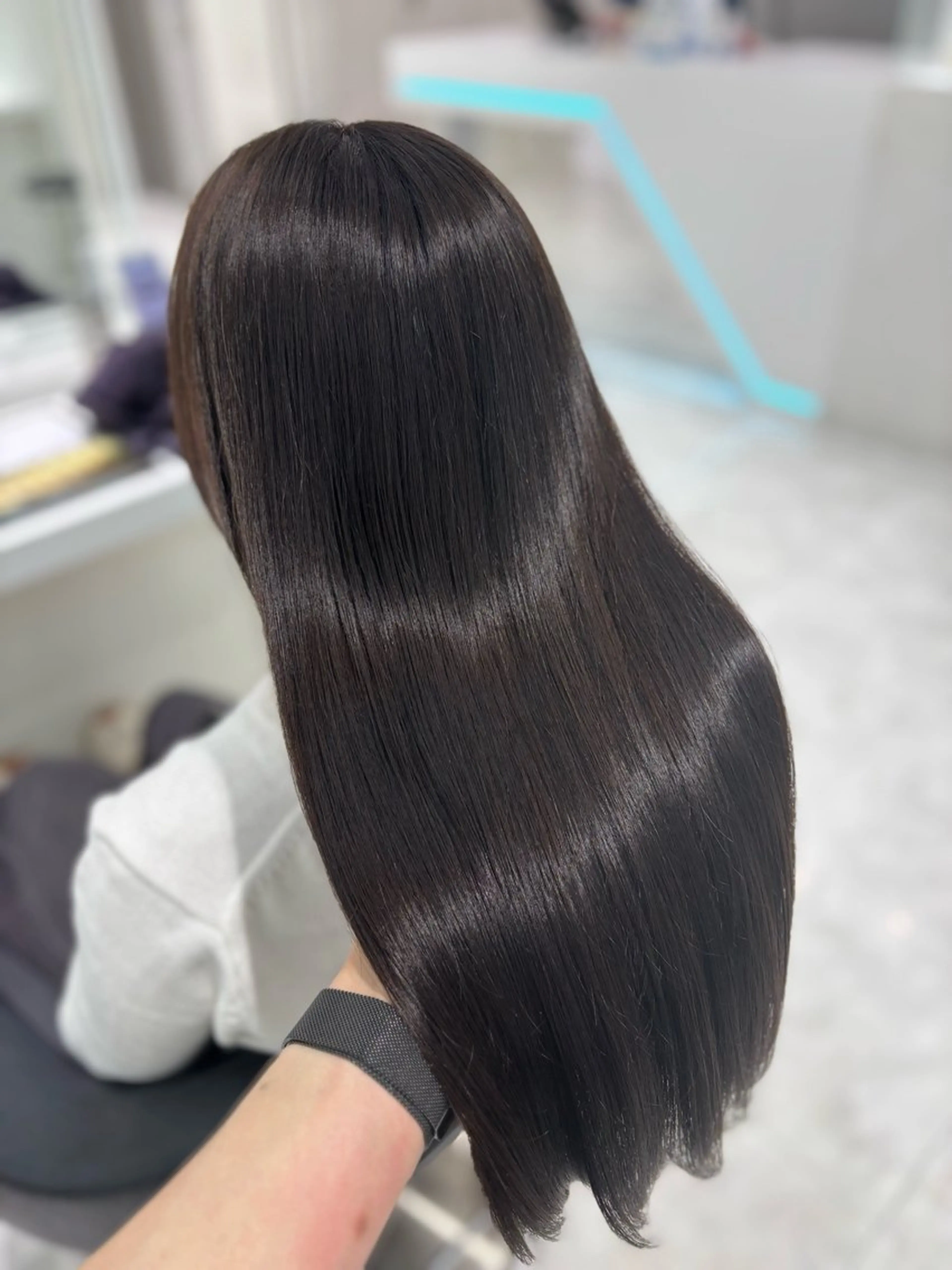 ロング カラー ヘアカラー トリートメント ヘッドスパ ヘアセット ブリーチなし透明感 ×縮毛矯正🤍ユウのヘアスタイル