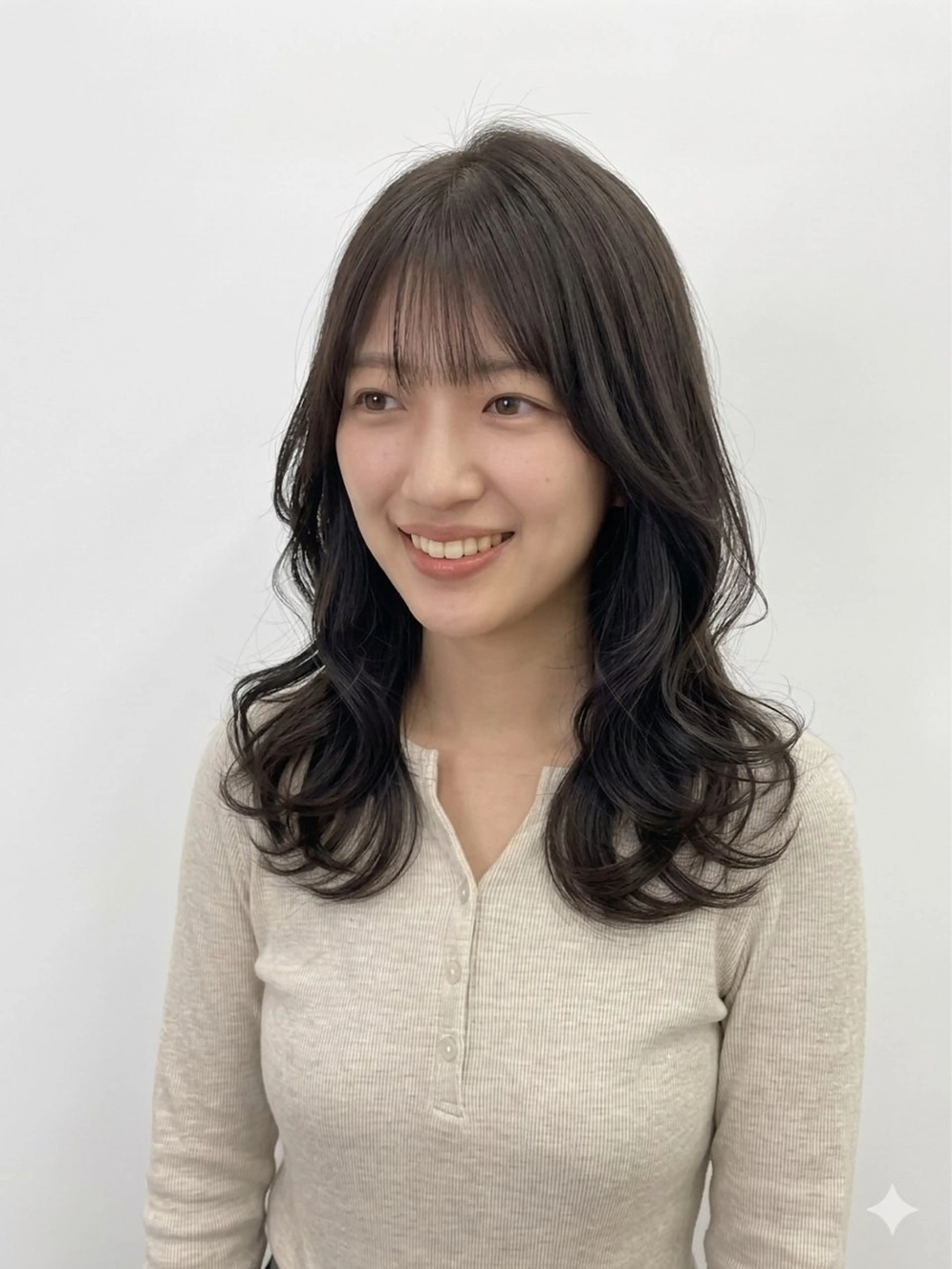 ロング 韓国風ヘア レイヤーカット カット ヘアカラー トリートメント シルエット重視✂︎ 髙橋　盾のヘアスタイル