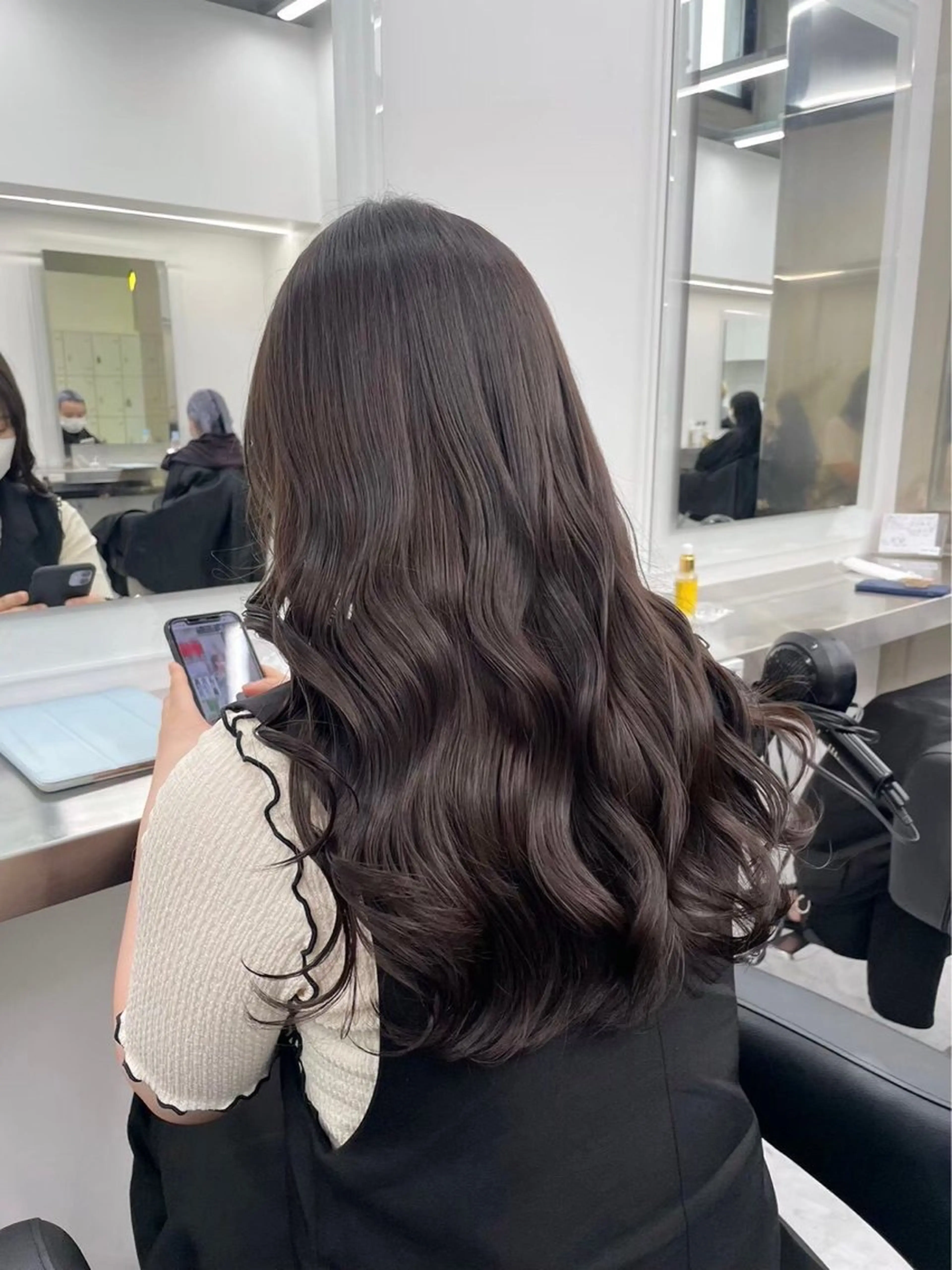 カラー カット ヘアカラー トリートメント ヘッドスパ ヘアセット ブリーチなし透明感 💗RYOTAのヘアスタイル