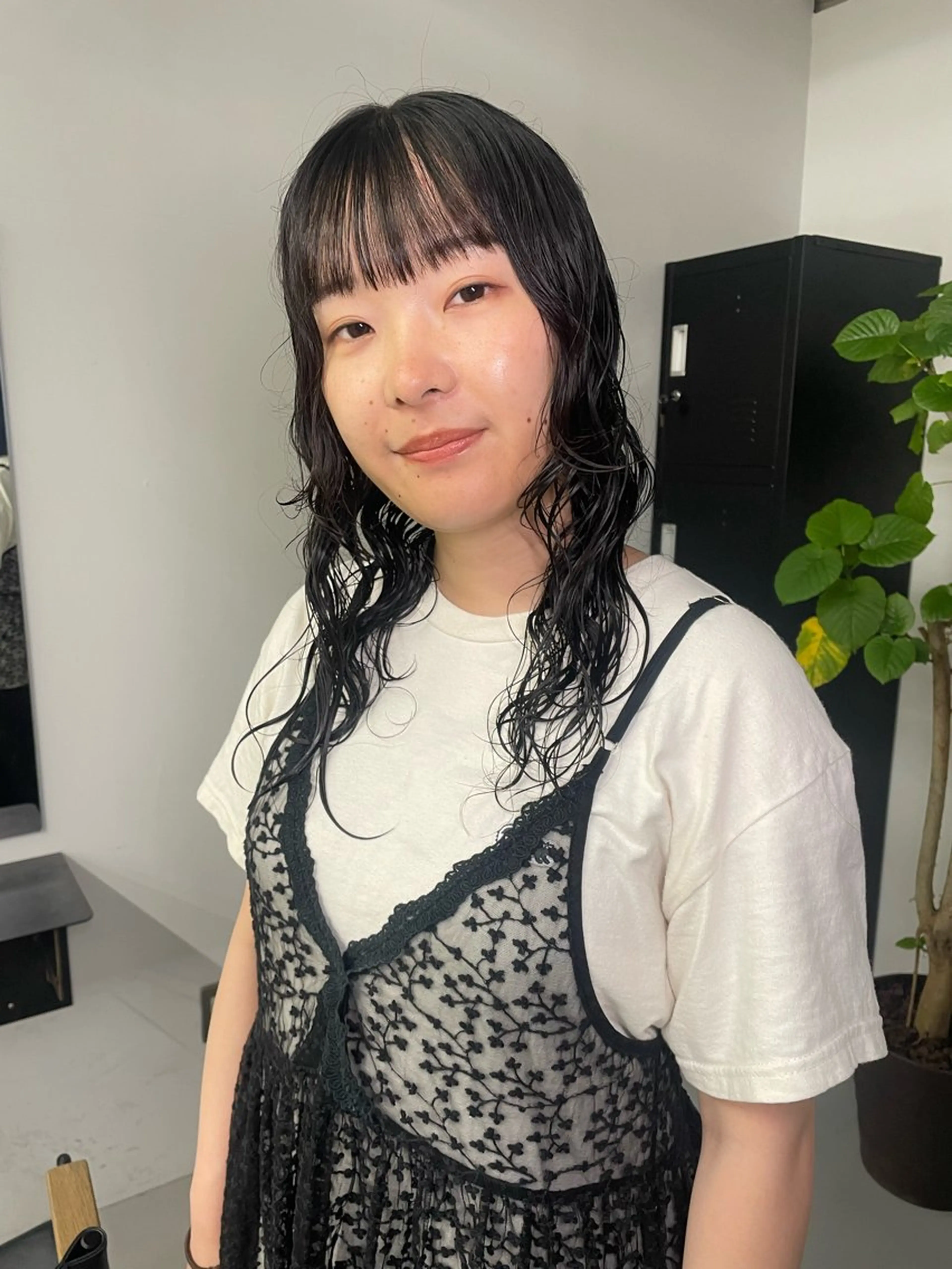 ミディアム パーマ ミディアムパーマ パーマ カットモデル/ ハイトーン/ゆうあのヘアスタイル