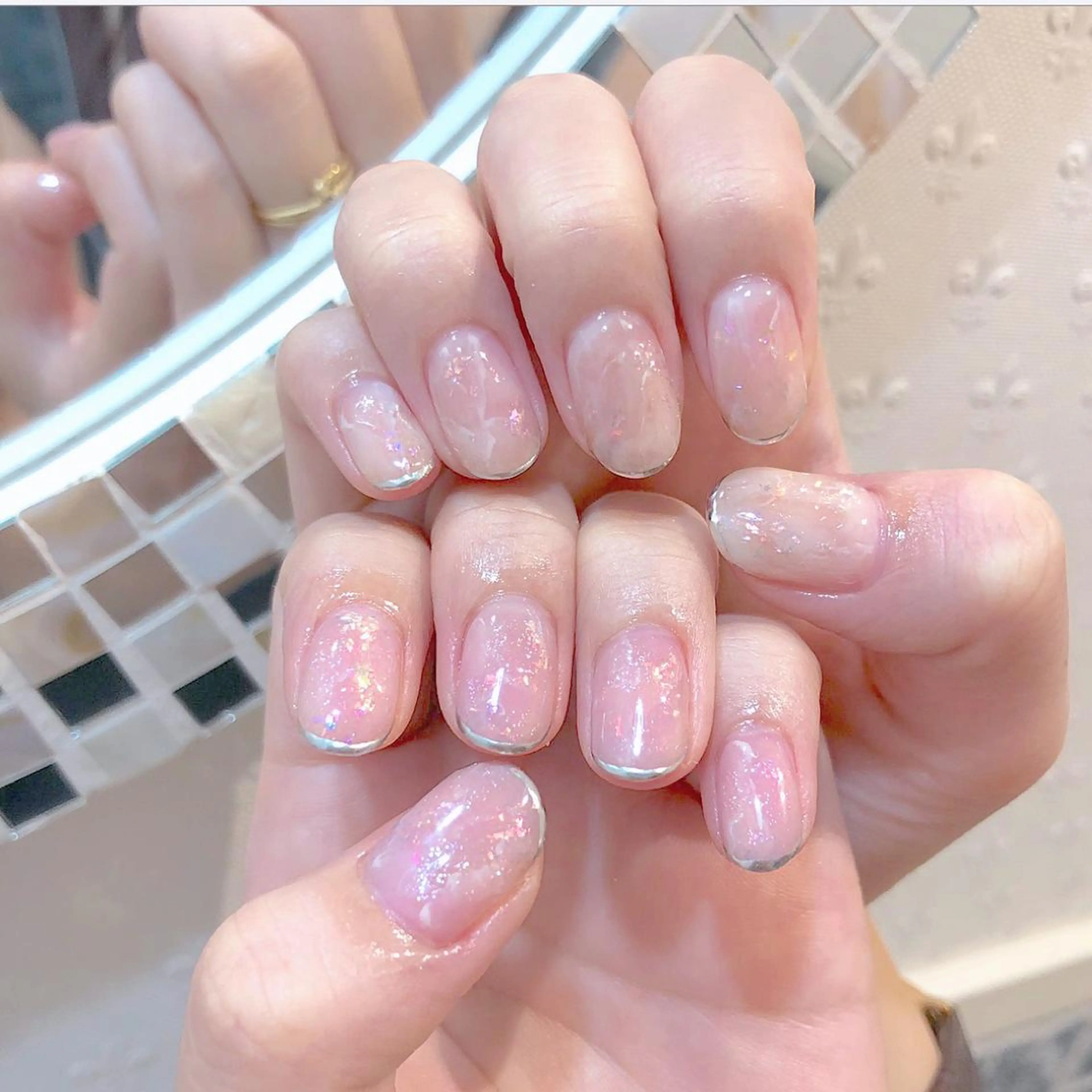 ネイル キラキラネイル ハンドネイル Kanon 🤍のネイルデザイン