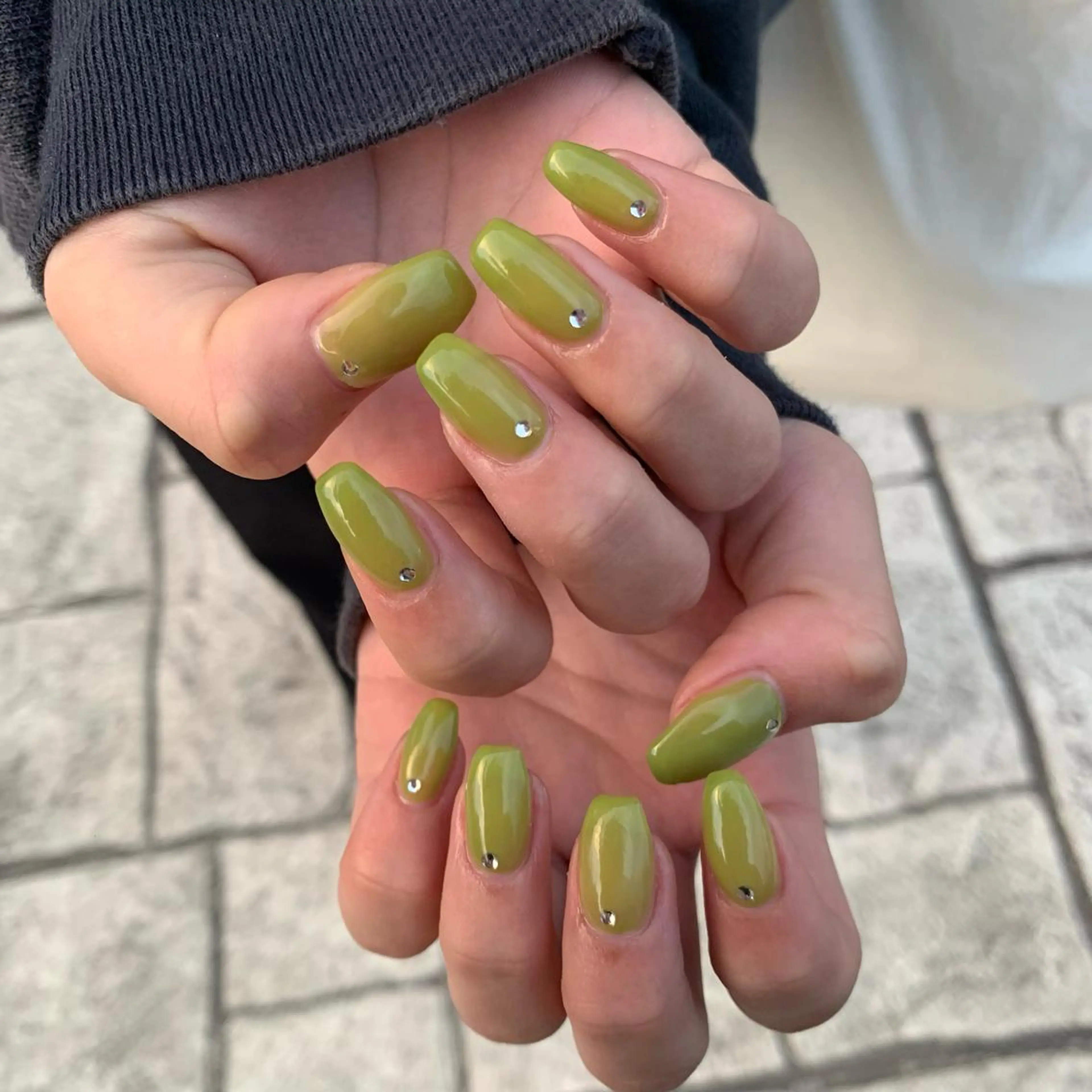 ネイル ワンカラーネイル ピスタチオネイル ハンドネイル happiness nailのネイルデザイン