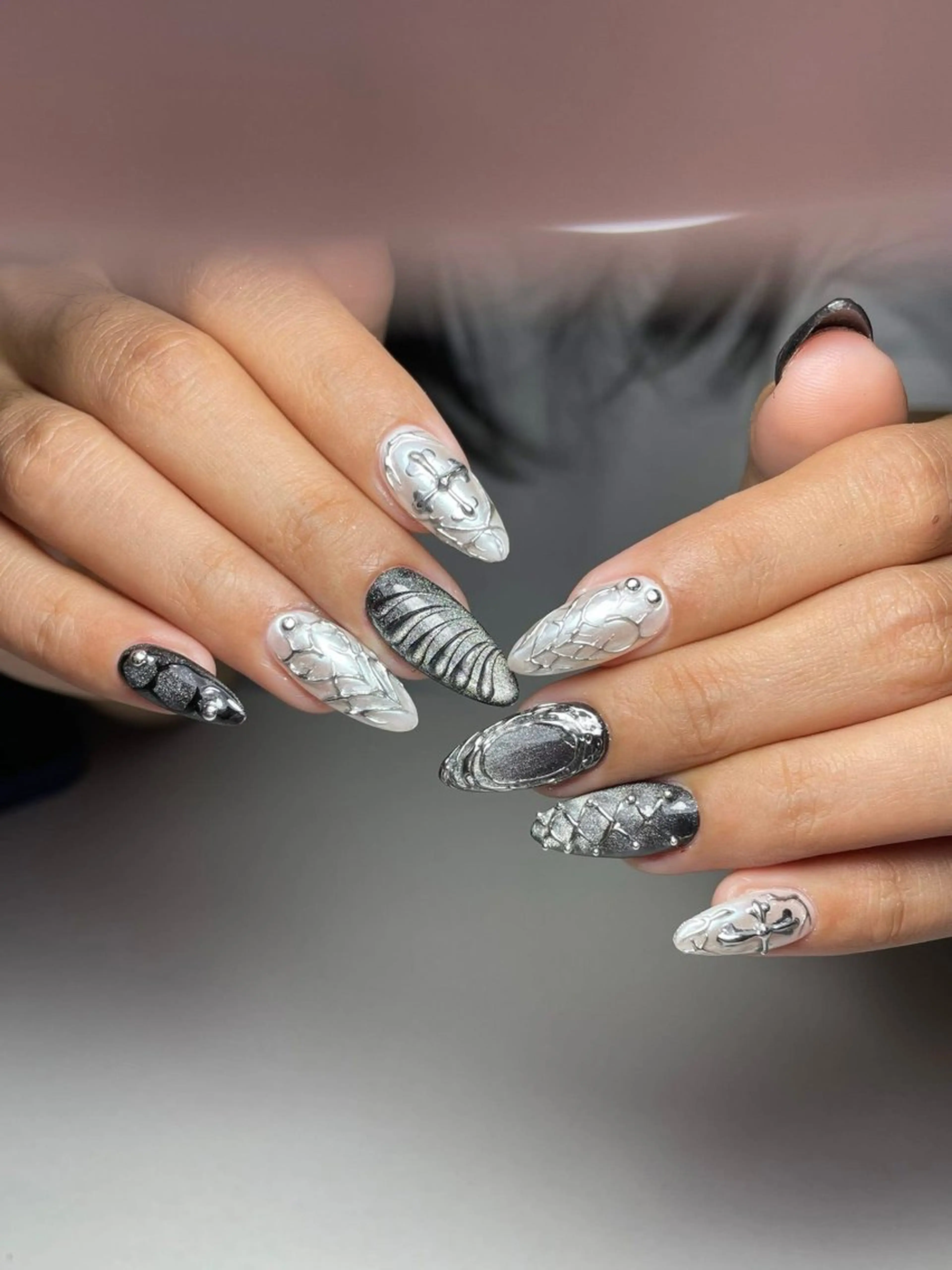 ネイル チークネイル フレンチネイル グラデーション 韓国ネイル マグネットネイル ハンドネイル Kitty1689 Kittyのネイルデザイン