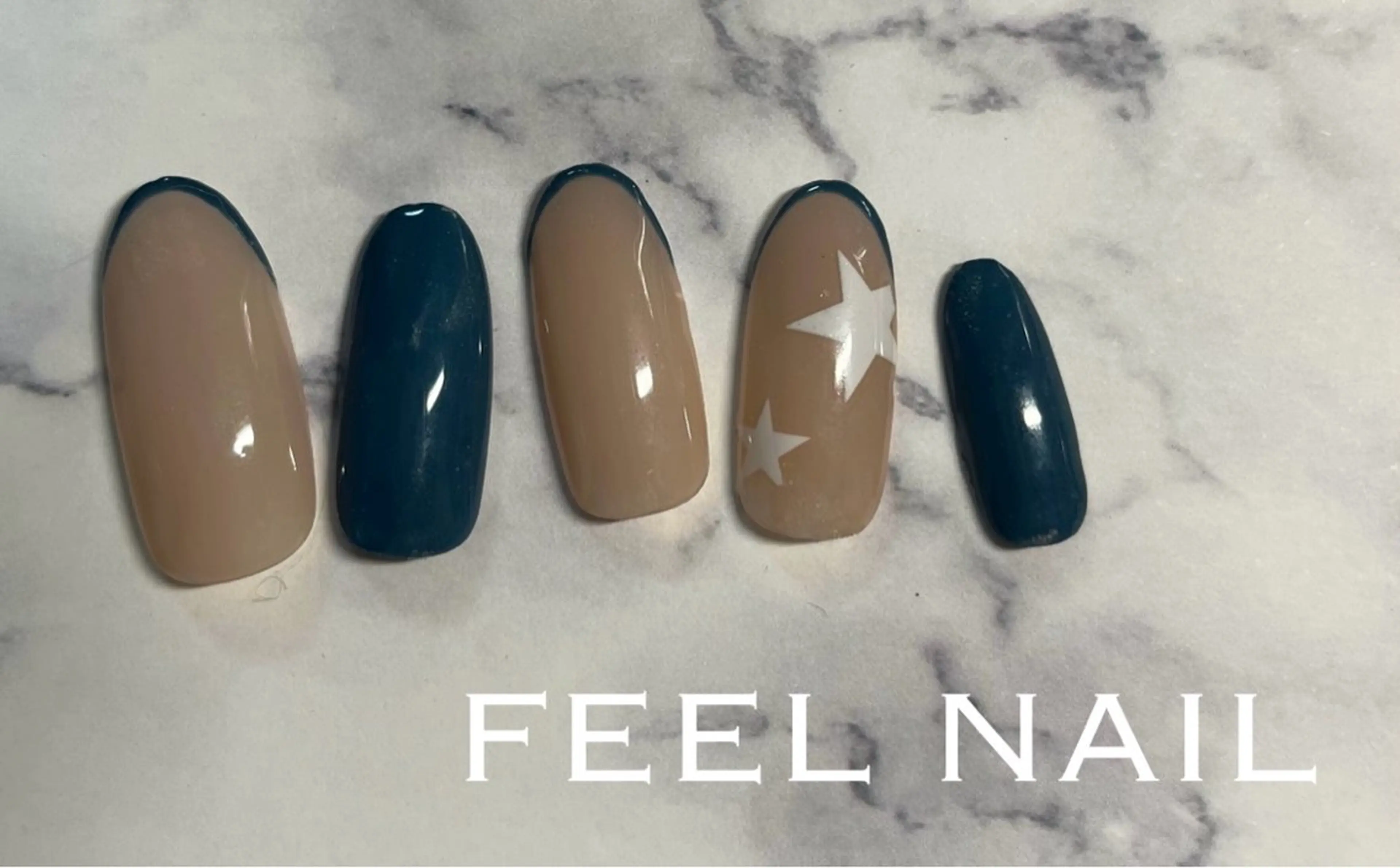 ネイル カジュアル シンプルネイル ネイルチップ 秋好 悠のネイルデザイン