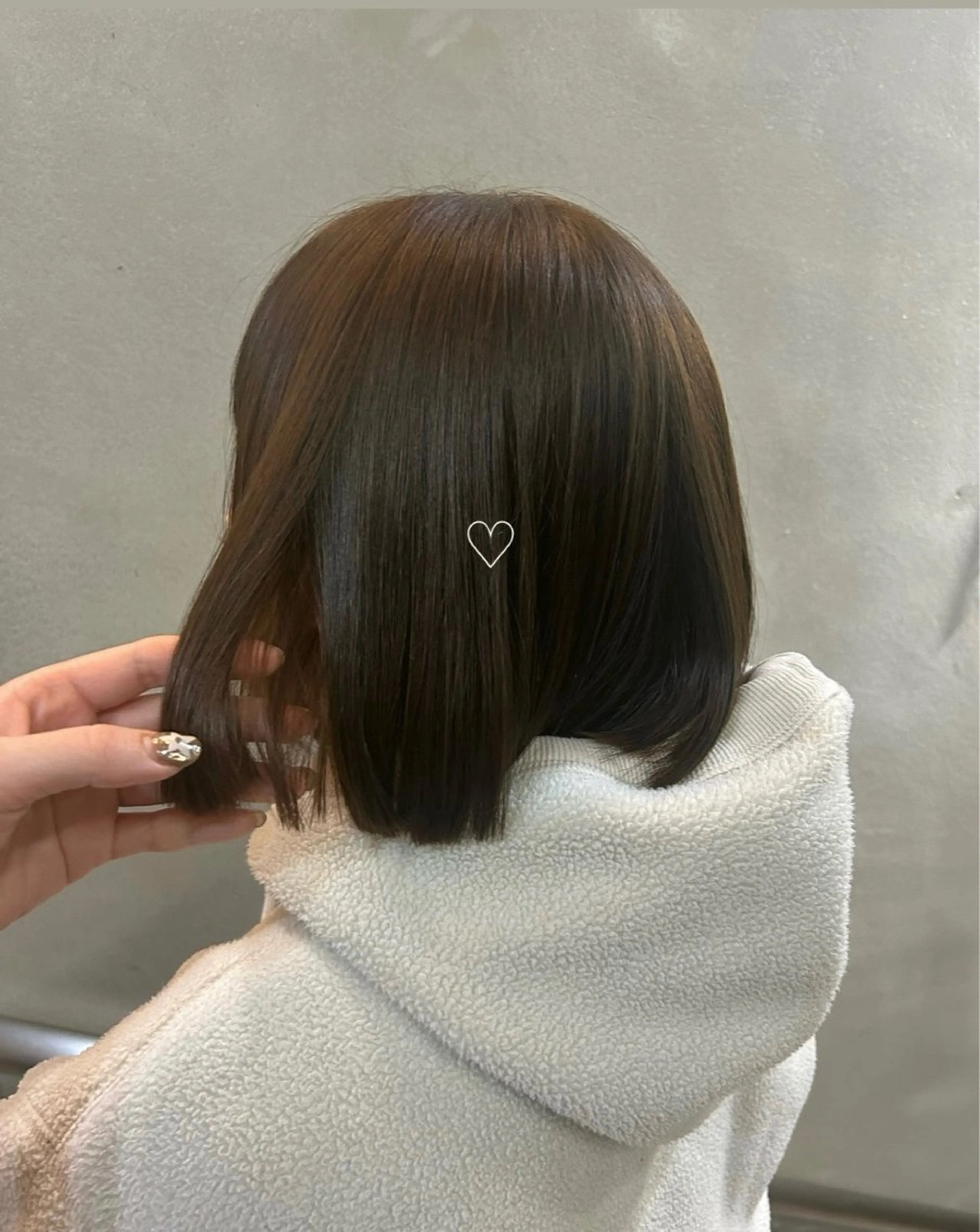 ショート カラー ベージュカラー ブリーチ ブリーチなしカラー ボブ 艶髪に✧ / 透明感 カラー / 冨成のヘアスタイル