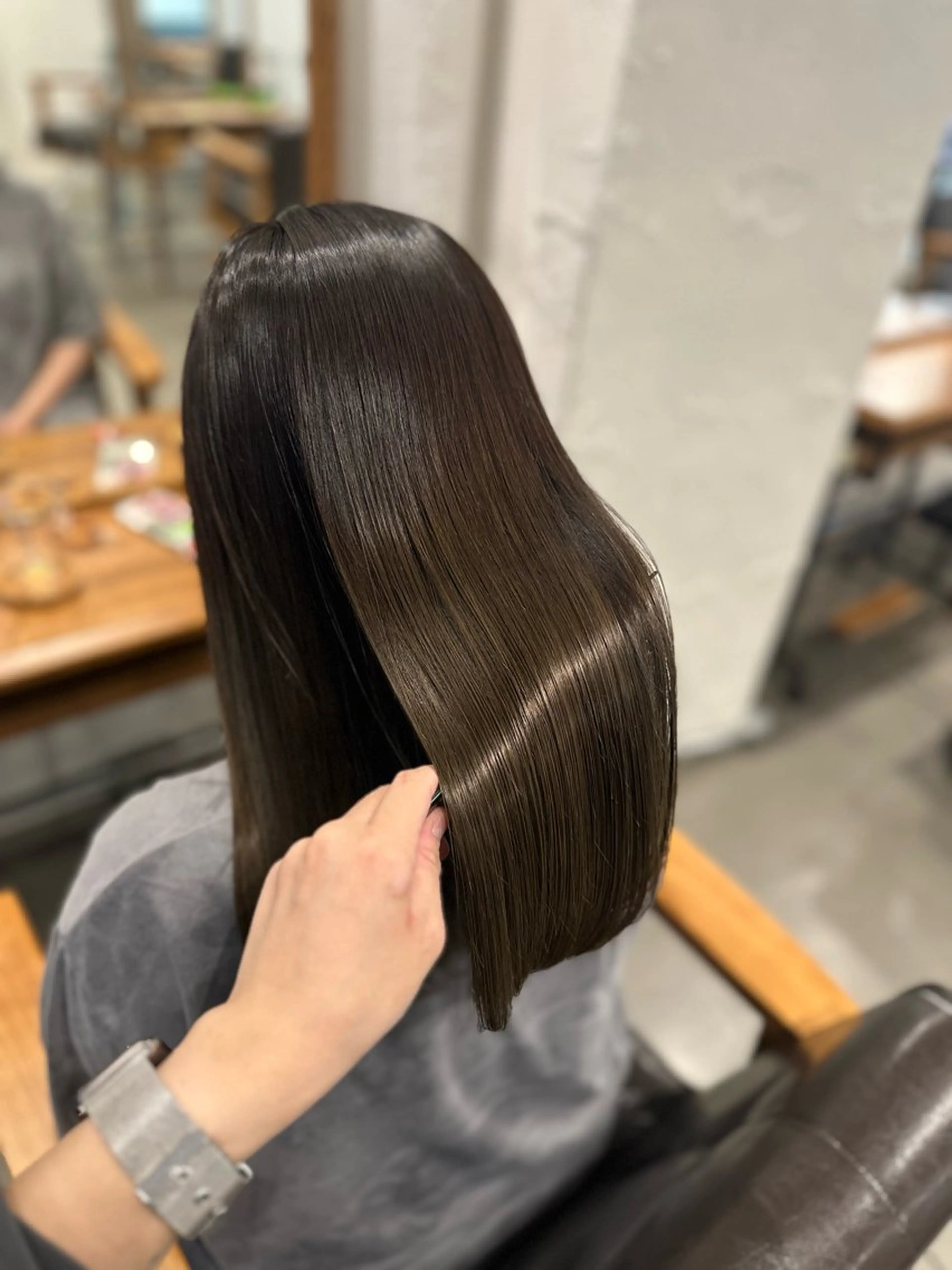 💫カット＆酸性ストレート（ブリーチでもツヤのある柔らかい髪に✨️）💫の写真