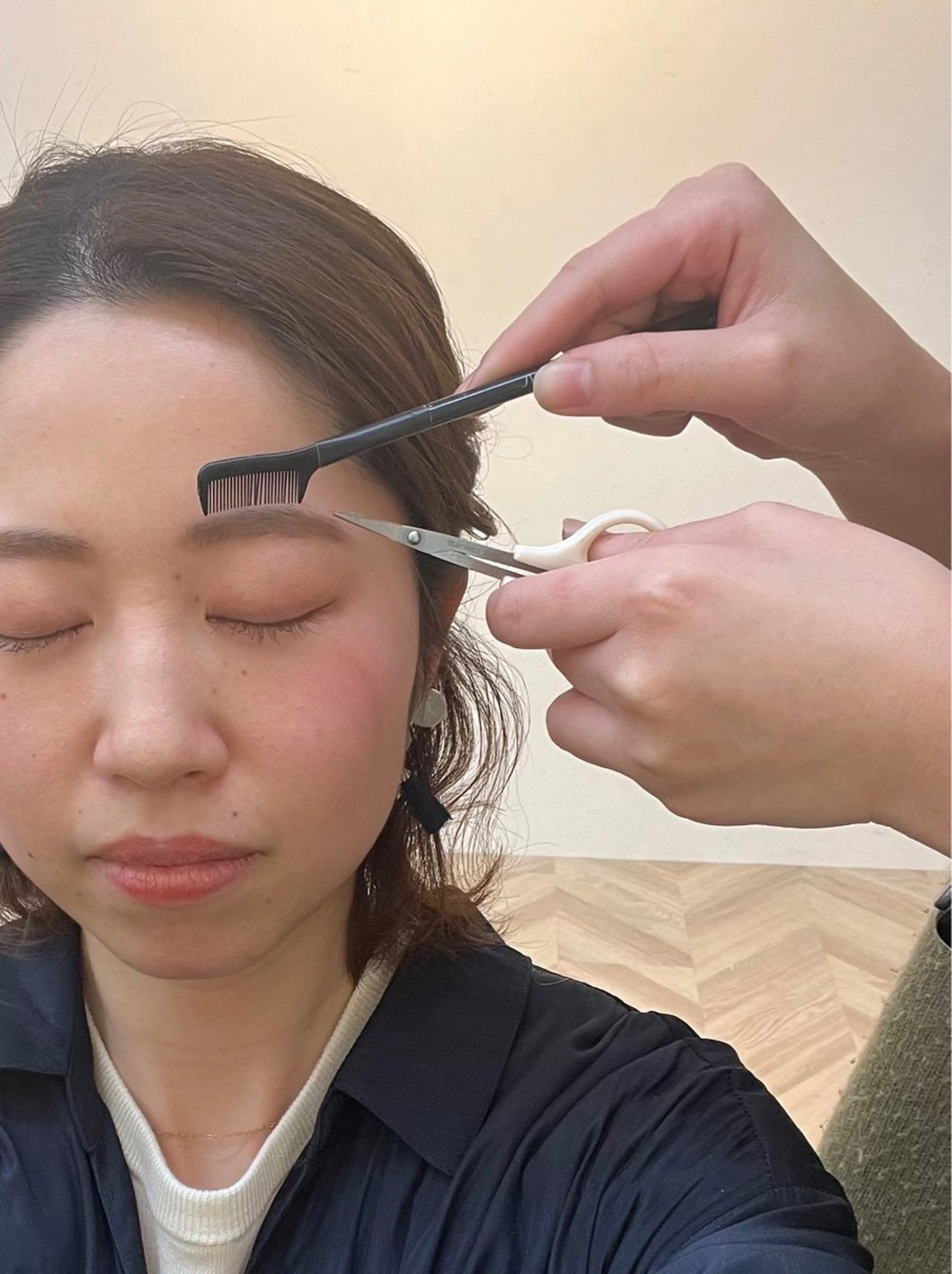 🌺メイクと合わせて眉カット🌺メイクとご一緒がおすすめです🌼💄骨格に合わせて1番似合う眉を作ります💕💕の写真