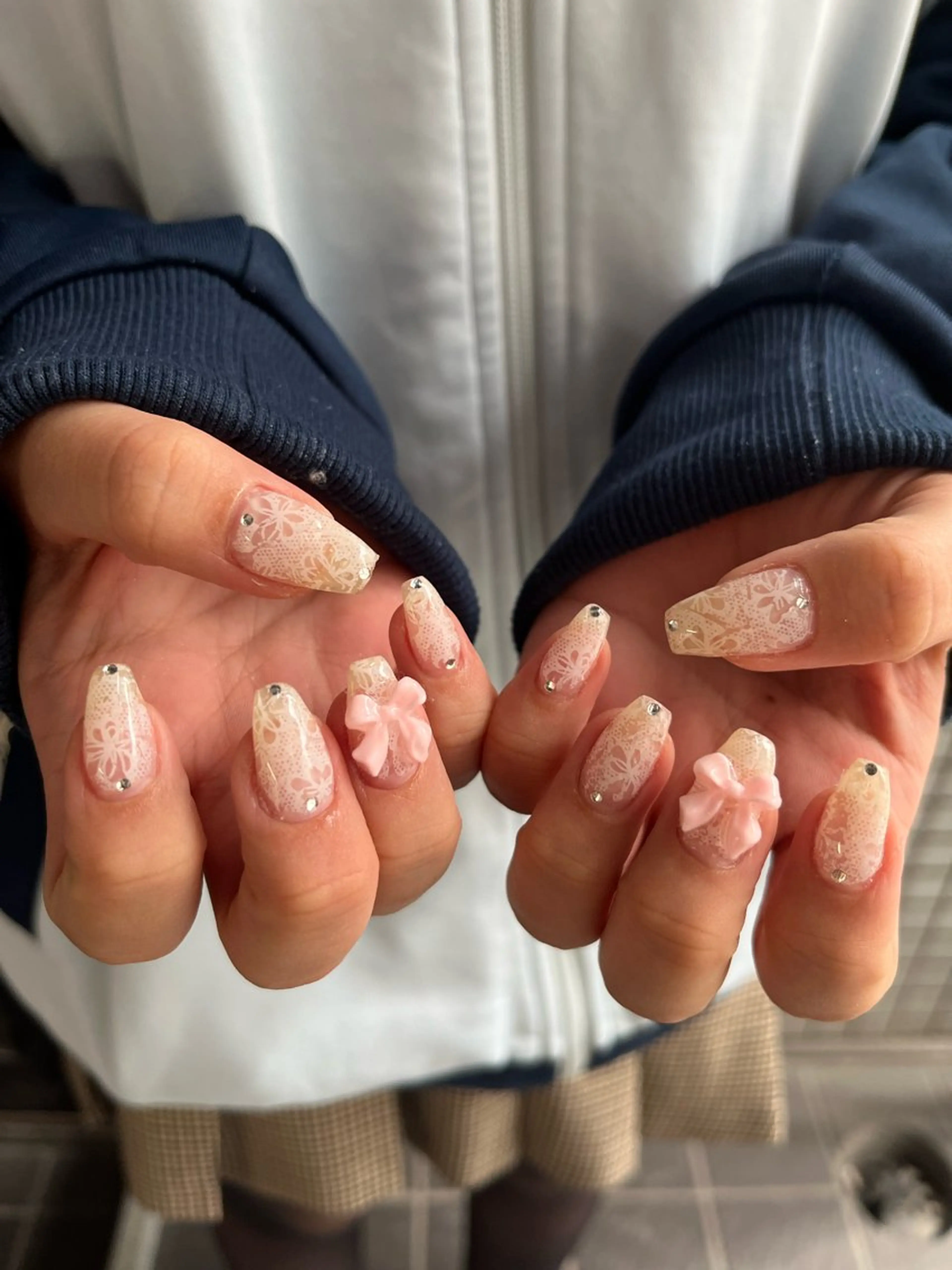 ネイル ハンドネイル フットネイル 小川 柚香のネイルデザイン