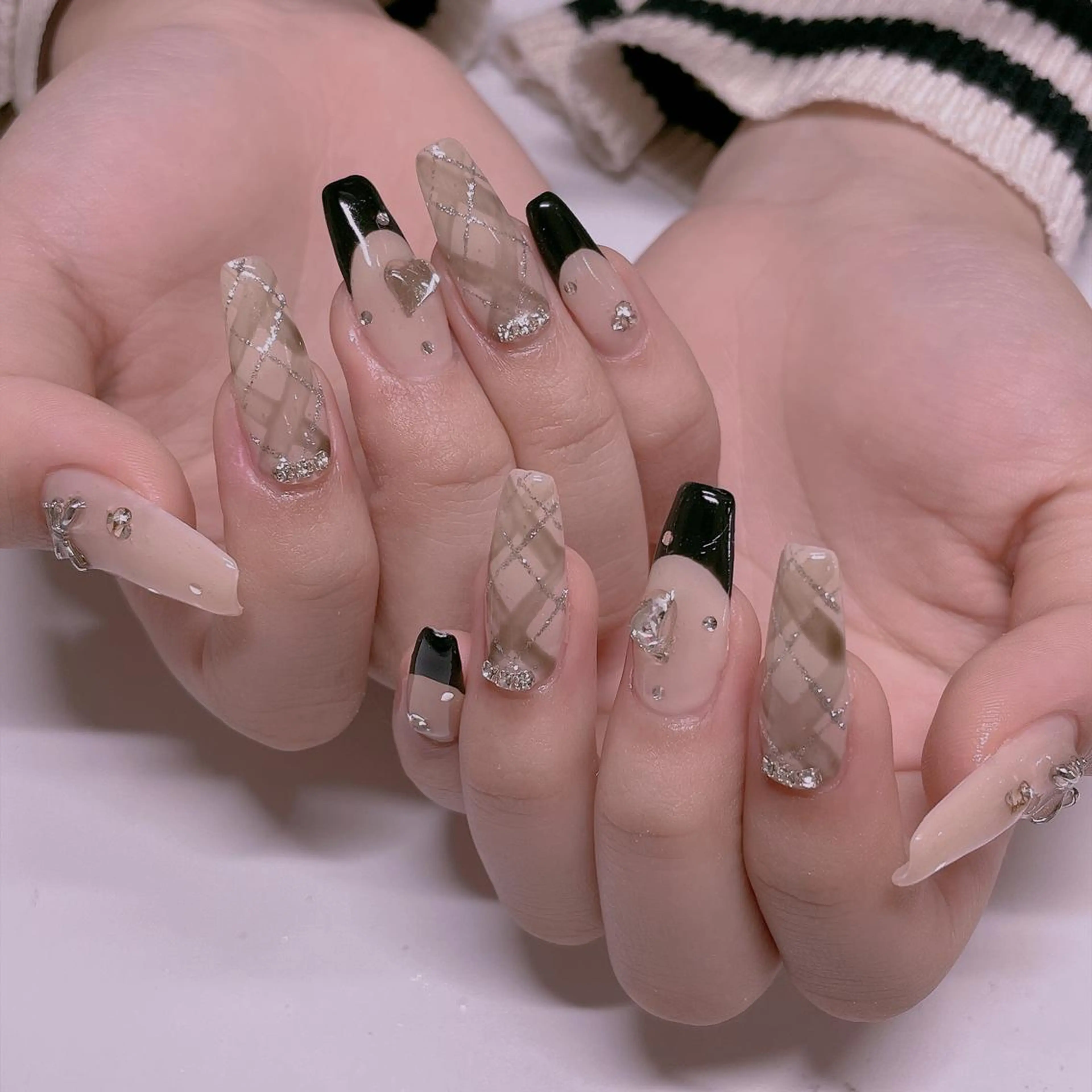 ネイル 美爪パラジェル導入店 Sunnilyのネイルデザイン