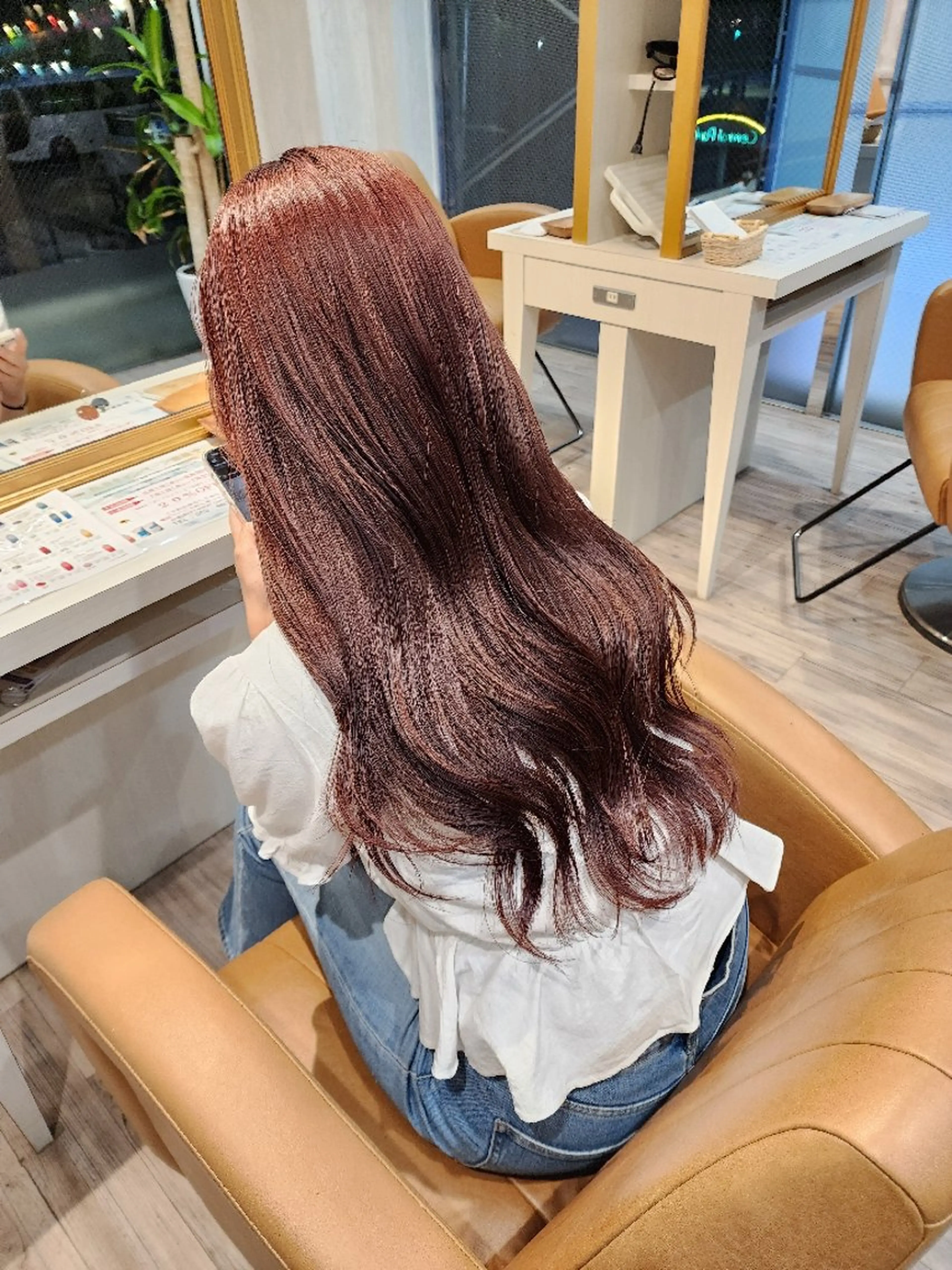 ロング カラー ブリーチ ダブルカラー ラベンダーカラー ブリーチなしカラー ピンクカラー ヘアカラー トリートメント レイヤーカット/ ウルフカット/大橋 のヘアスタイル