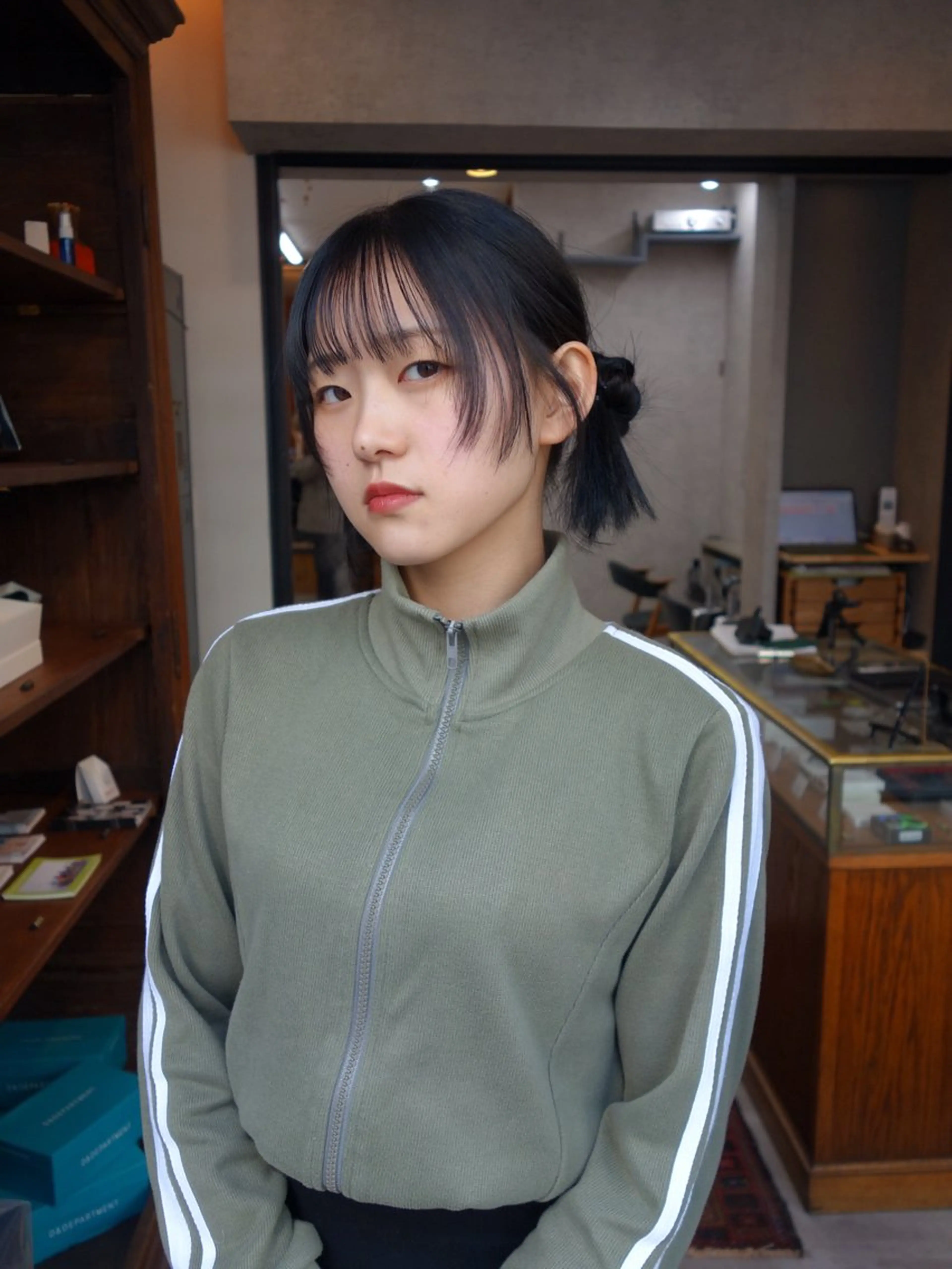 セミロング カラー ヘアアレンジ 松尾 伊純のヘアスタイル