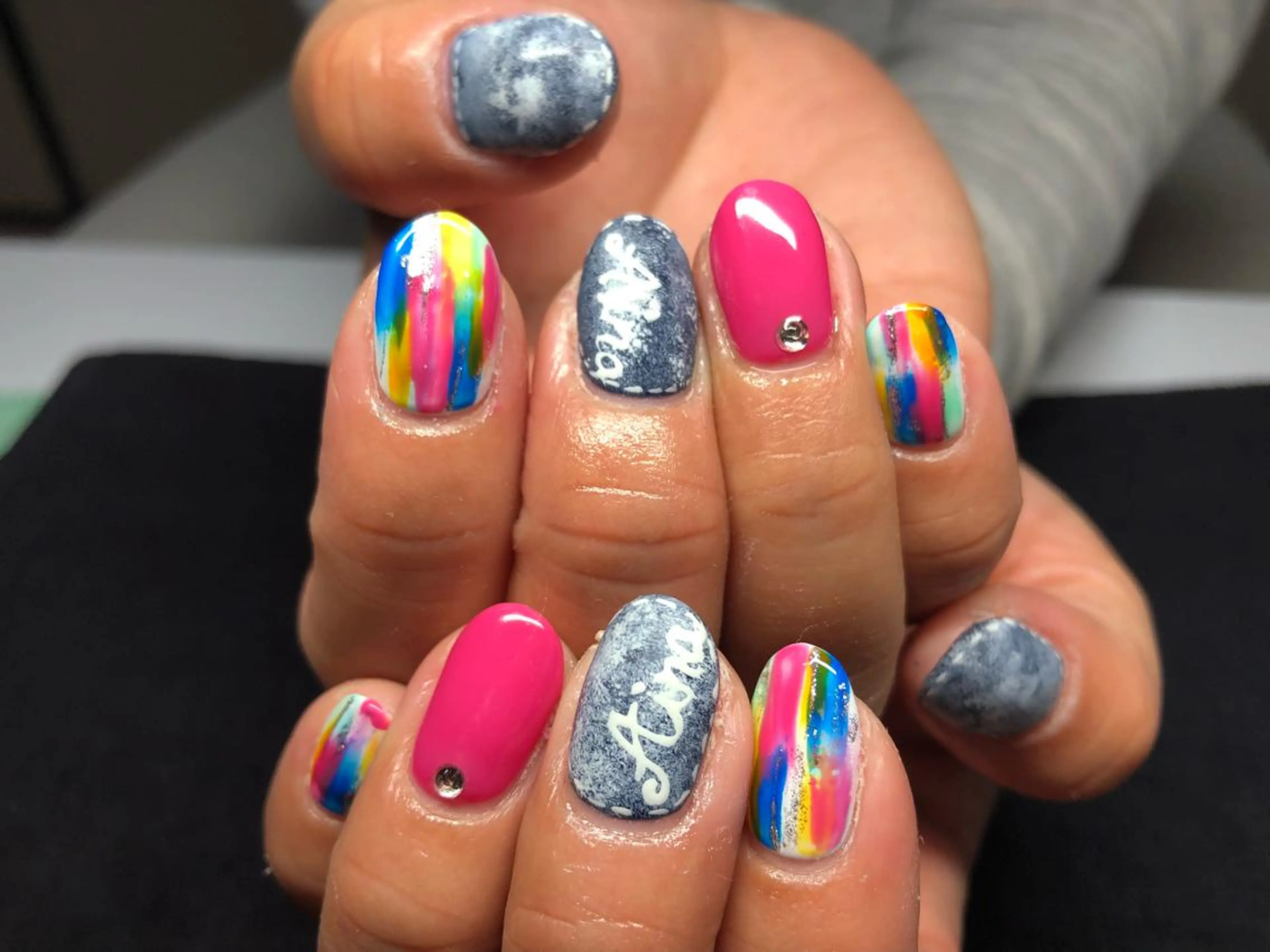 ネイル Li'leaNail AINAのネイルデザイン