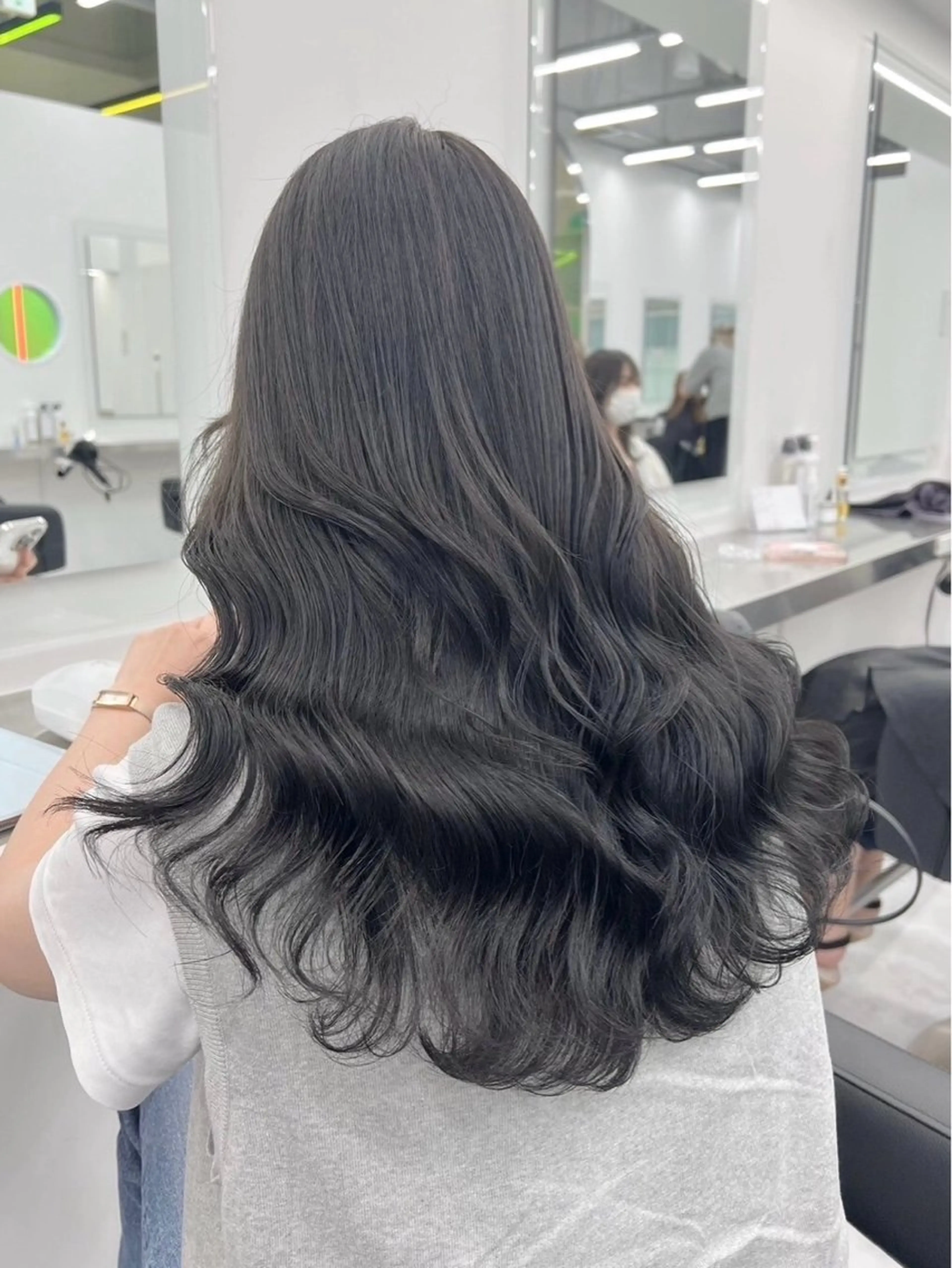 ロング カラー モテメンズ/淡色 🤍minatoのヘアスタイル