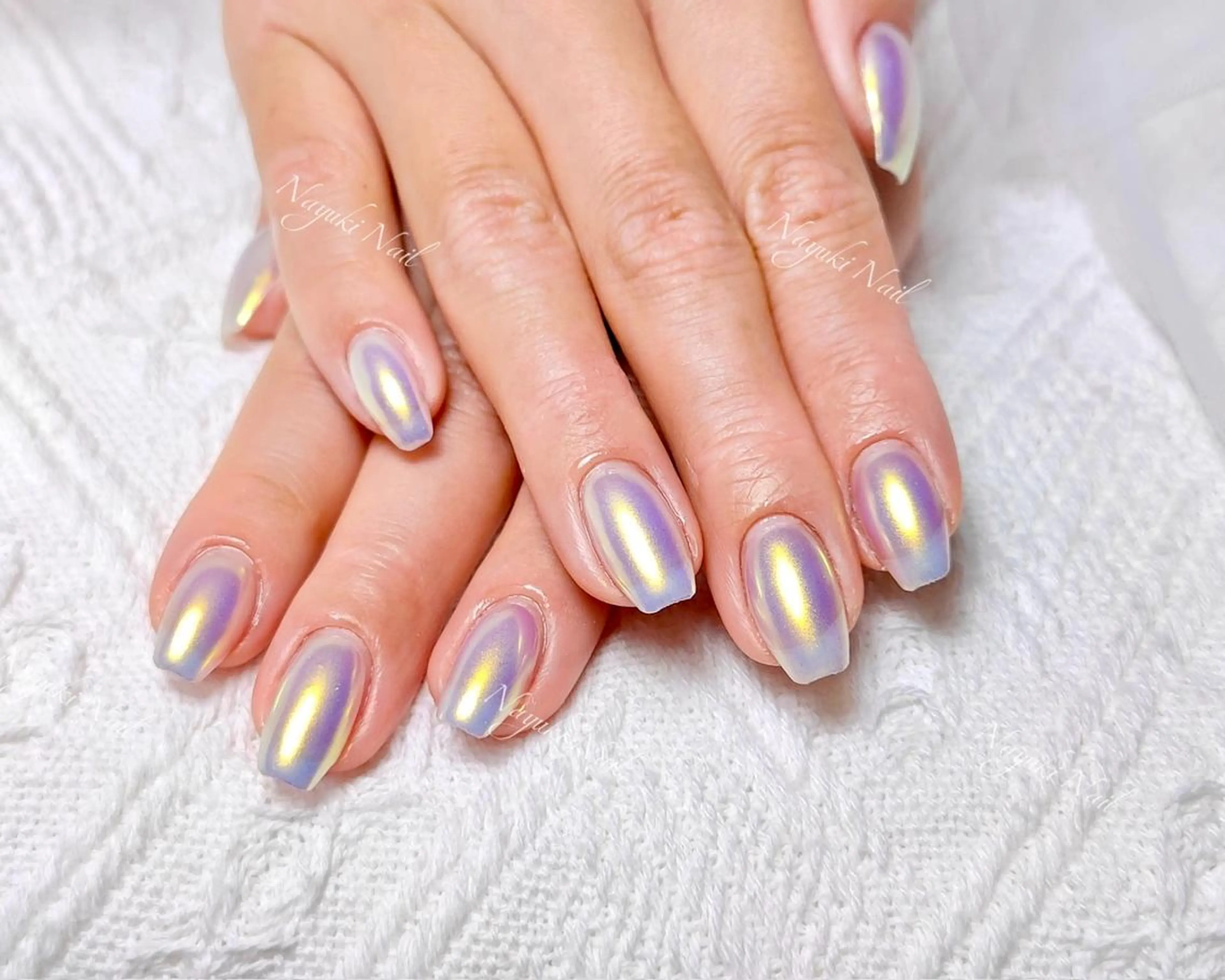 ネイル 🦋 Queenieのネイルデザイン