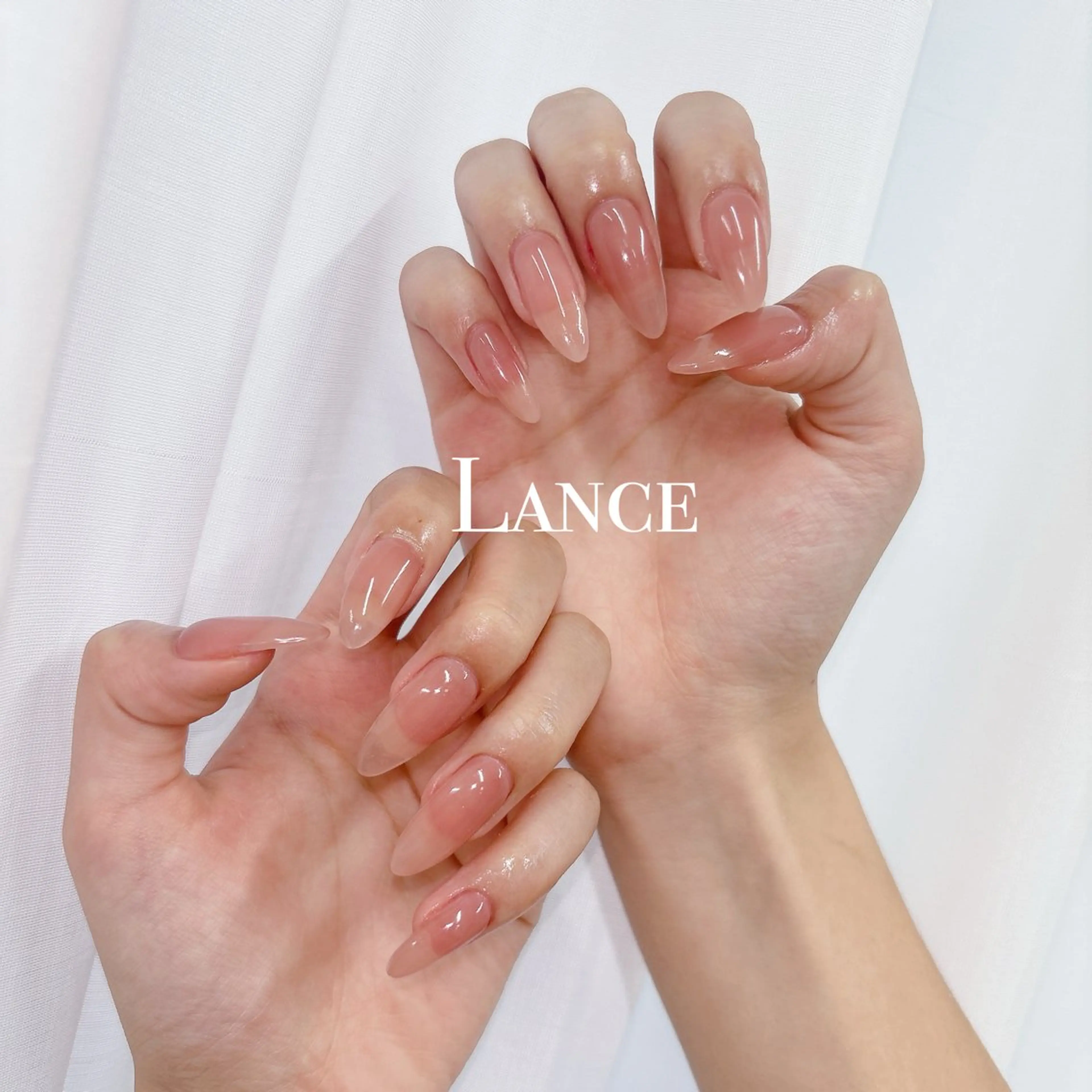 ネイル オーロラネイル フットネイル 氷ネイル・うるうるネイル キラキラネイル 韓国ネイル ハンドネイル Lance nailのネイルデザイン