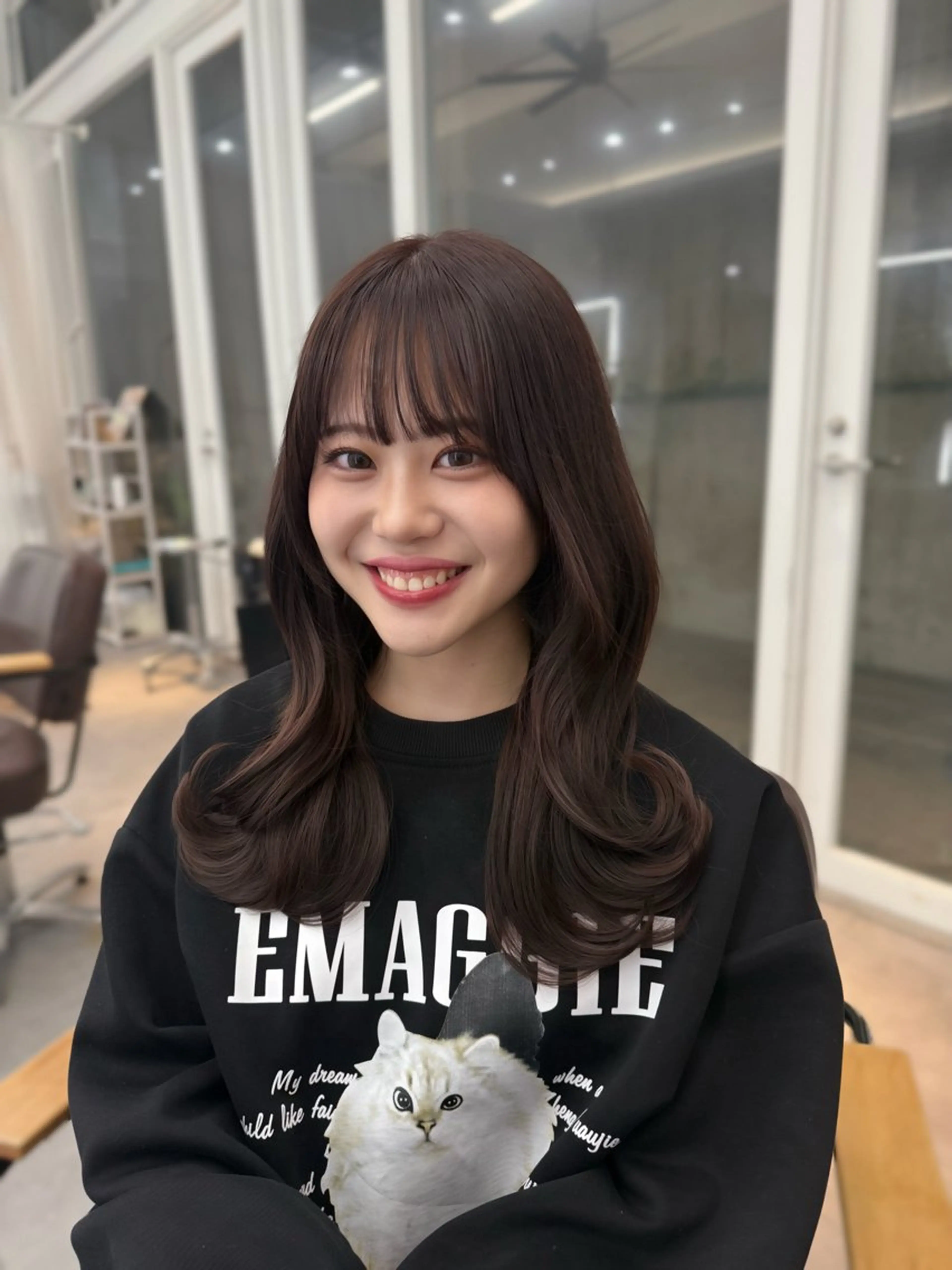 セミロング カラー ピンクカラー 顔周りカット 宇田川 結菜のヘアスタイル