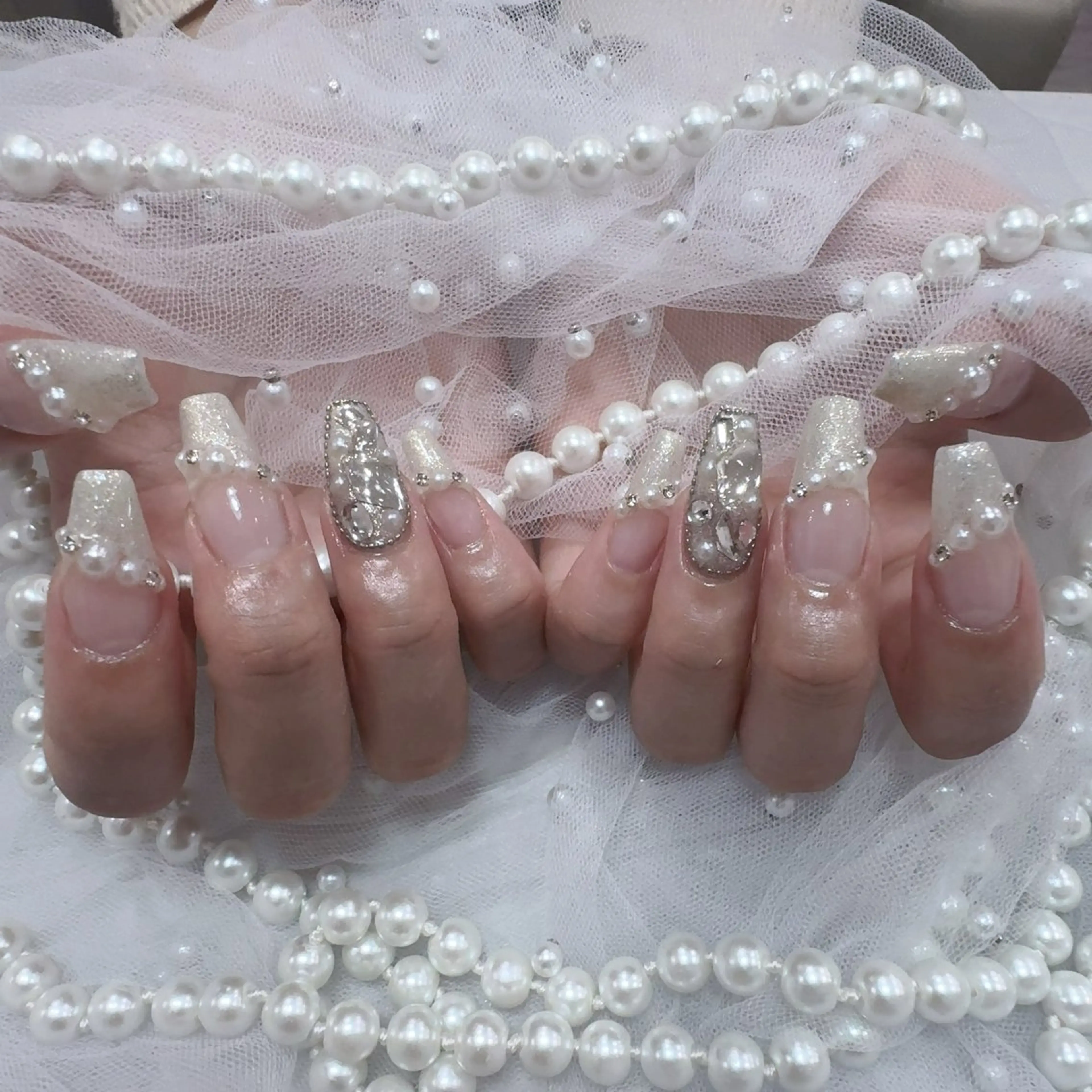 ネイル アートネイル フラッシュネイル フレンチネイル ジェルネイル ガラスフレンチ ハンドネイル You&Me Yukiのネイルデザイン