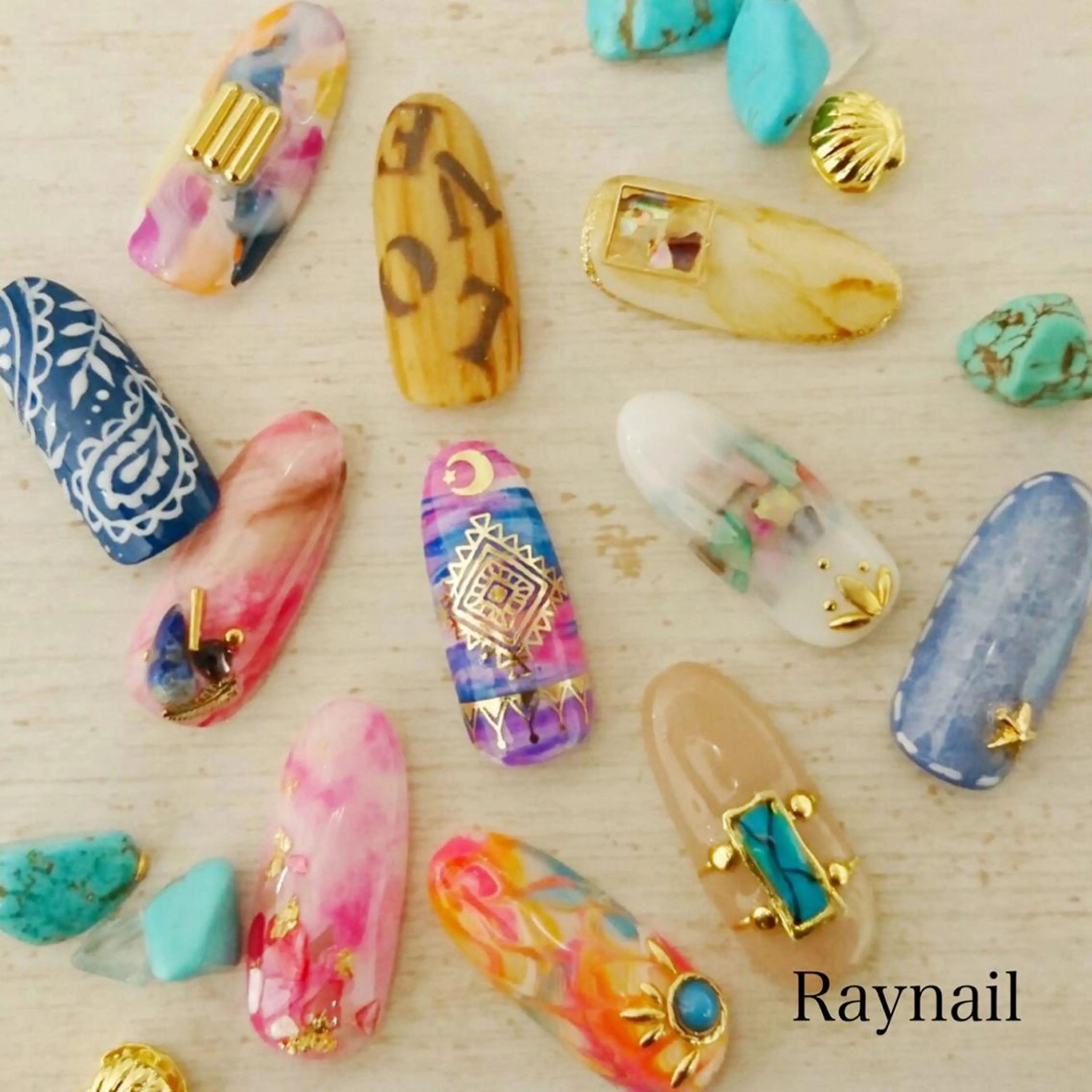 ネイル nailstudio ′ecole所属・nailstudio ′ecoleのネイルデザイン