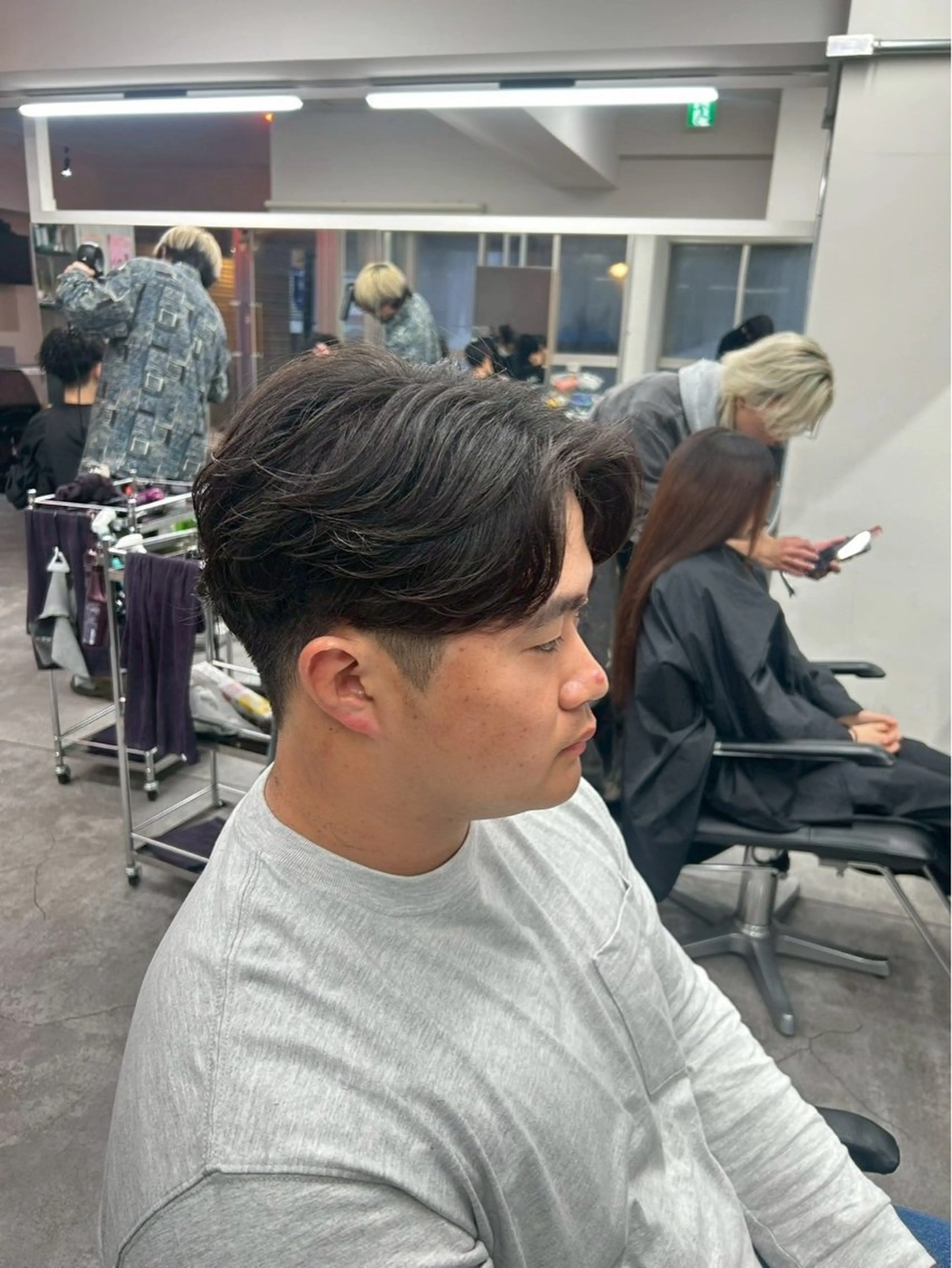 パーマ メンズ メンズ特化✨️ 韓国風パーマ🔥一八のヘアスタイル