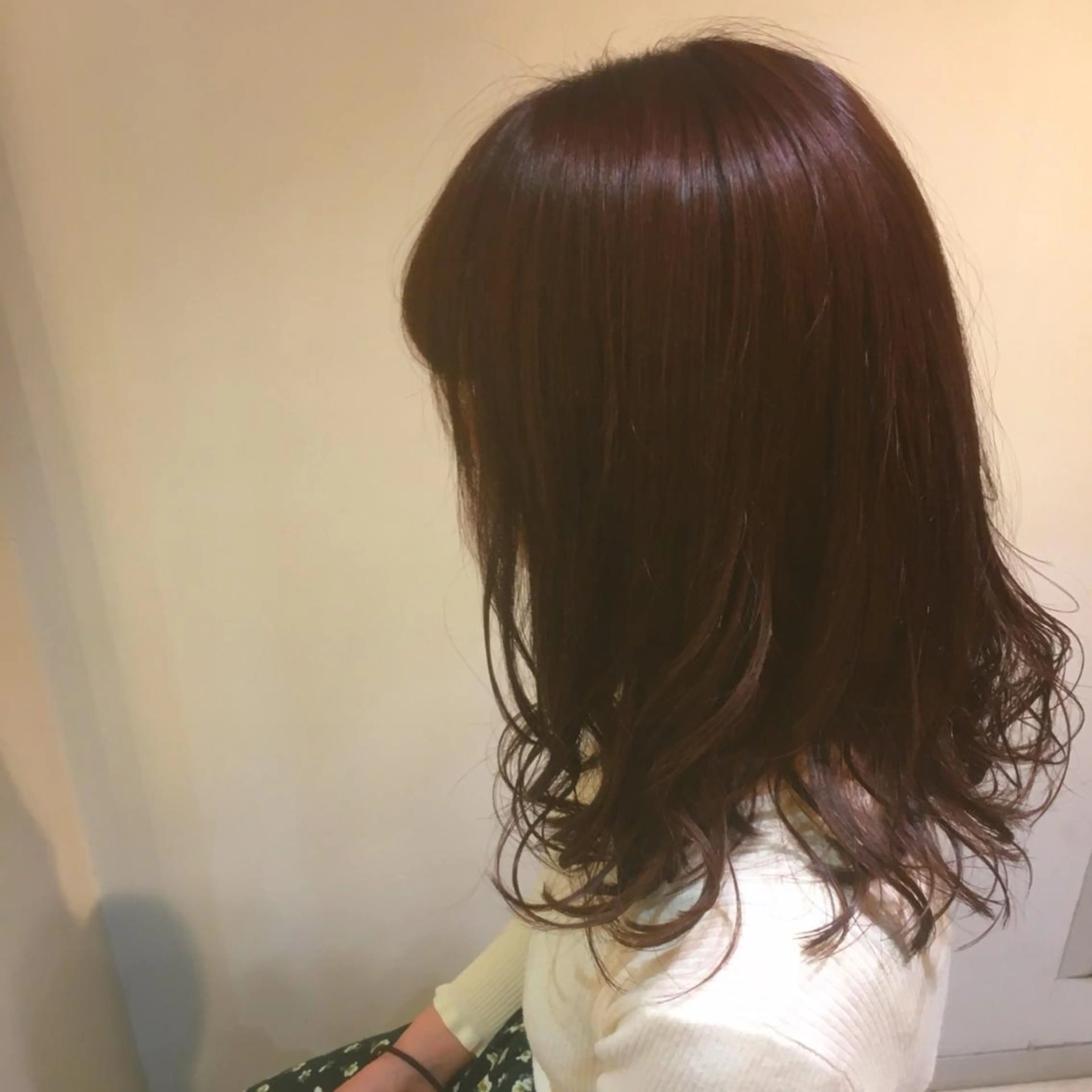 セミロング カラー カット ヘアカラー トリートメント しのはら まどかのヘアスタイル