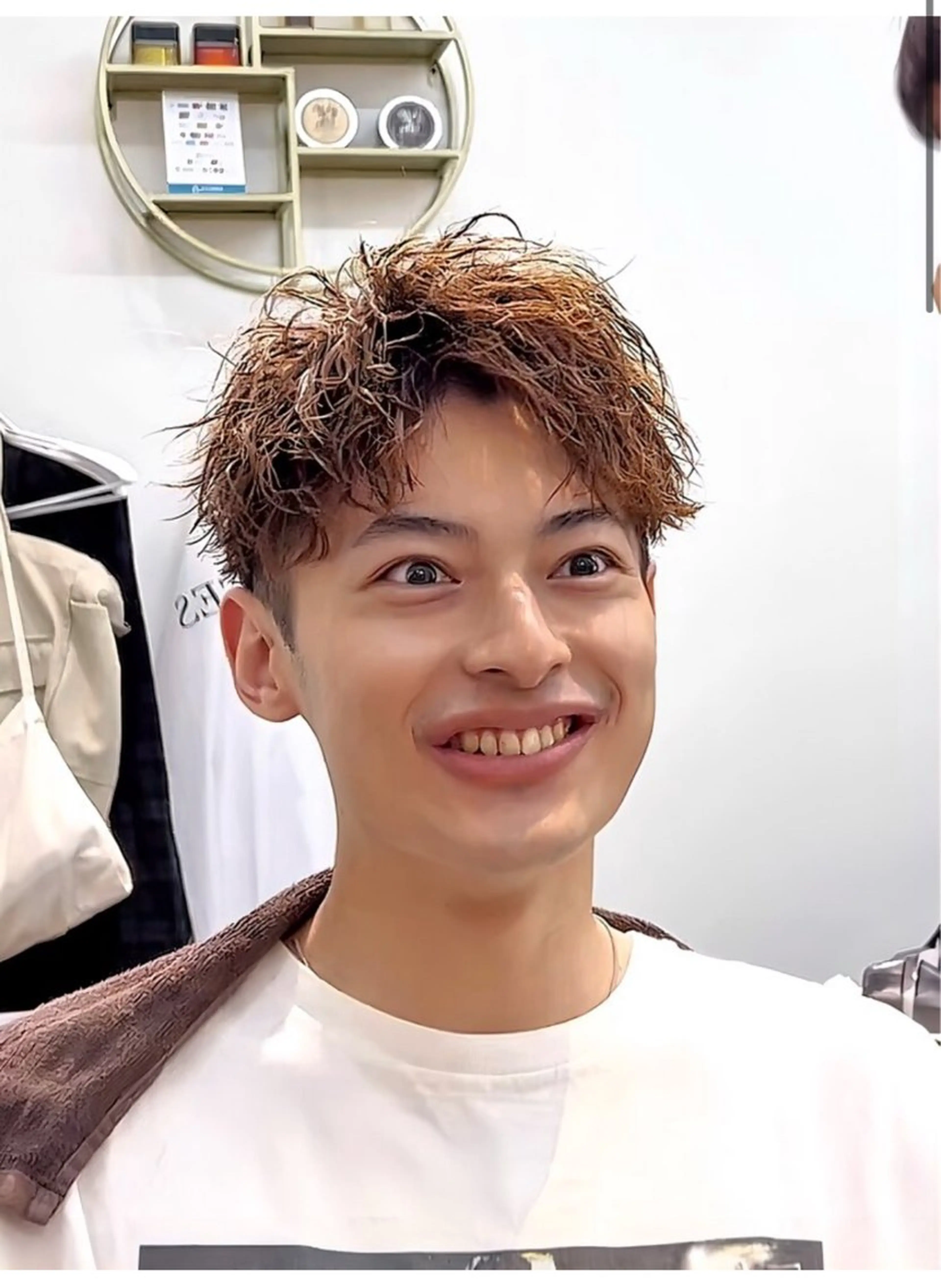 ショート パーマ メンズ アップバング メンズパーマ 似合わせカット カット パーマ ヘアセット ACES所属・メンズカット職人/ モテ髪/たくみのヘアスタイル