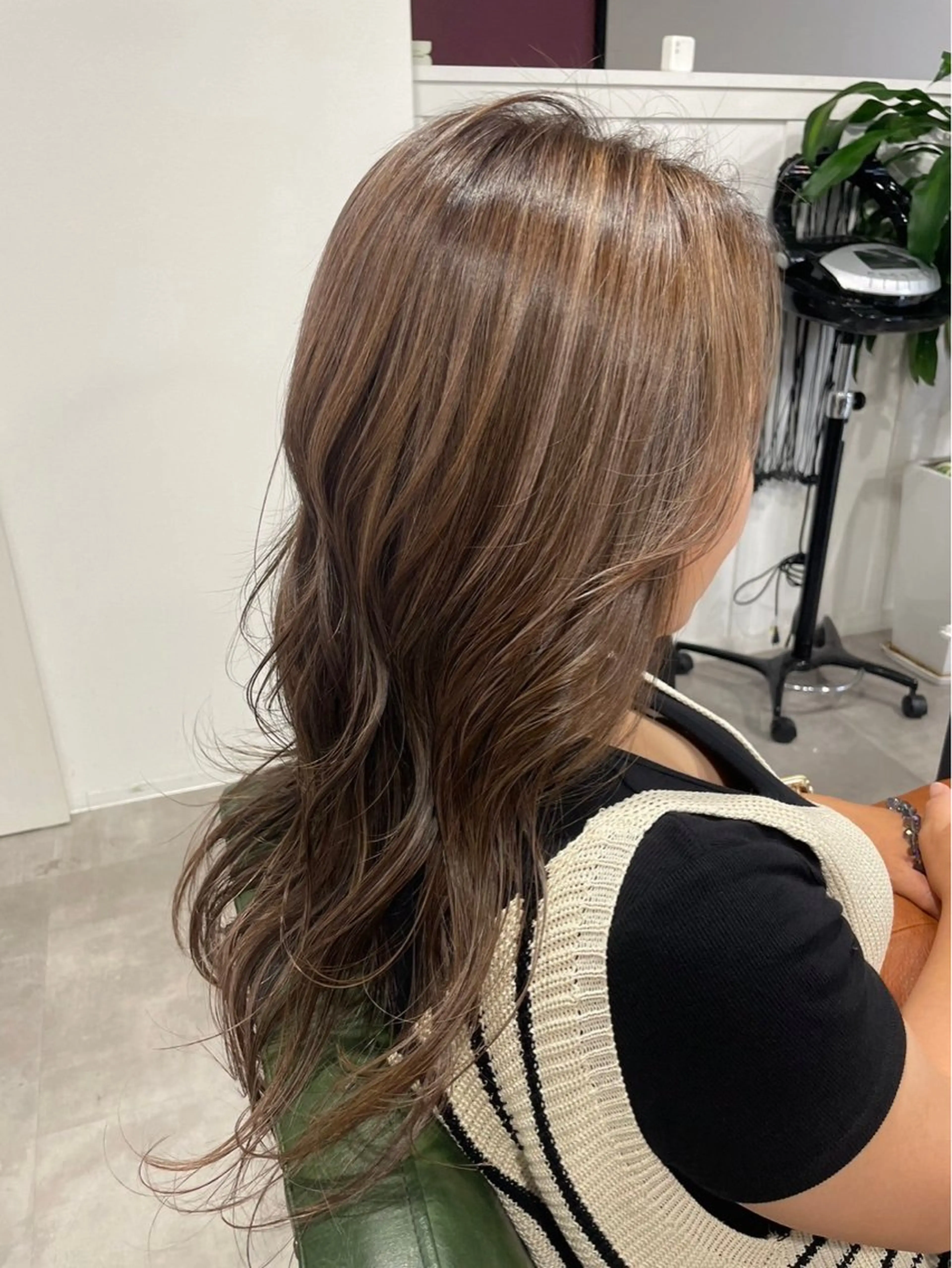 ロング 川口歩登 【blanc】春日のヘアスタイル