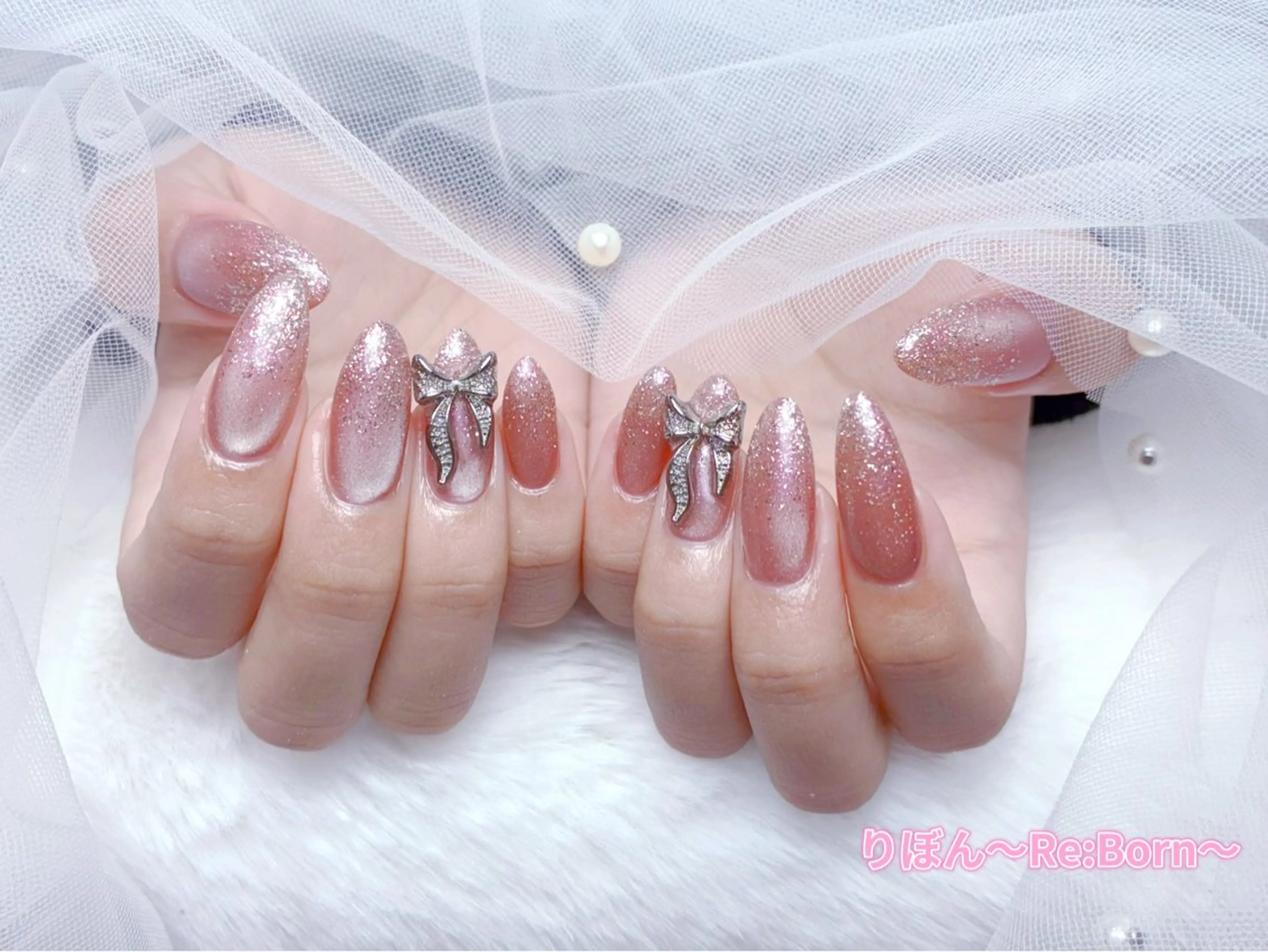 ミディアム ハンドネイル りぼん Re:Bonrのネイルデザイン
