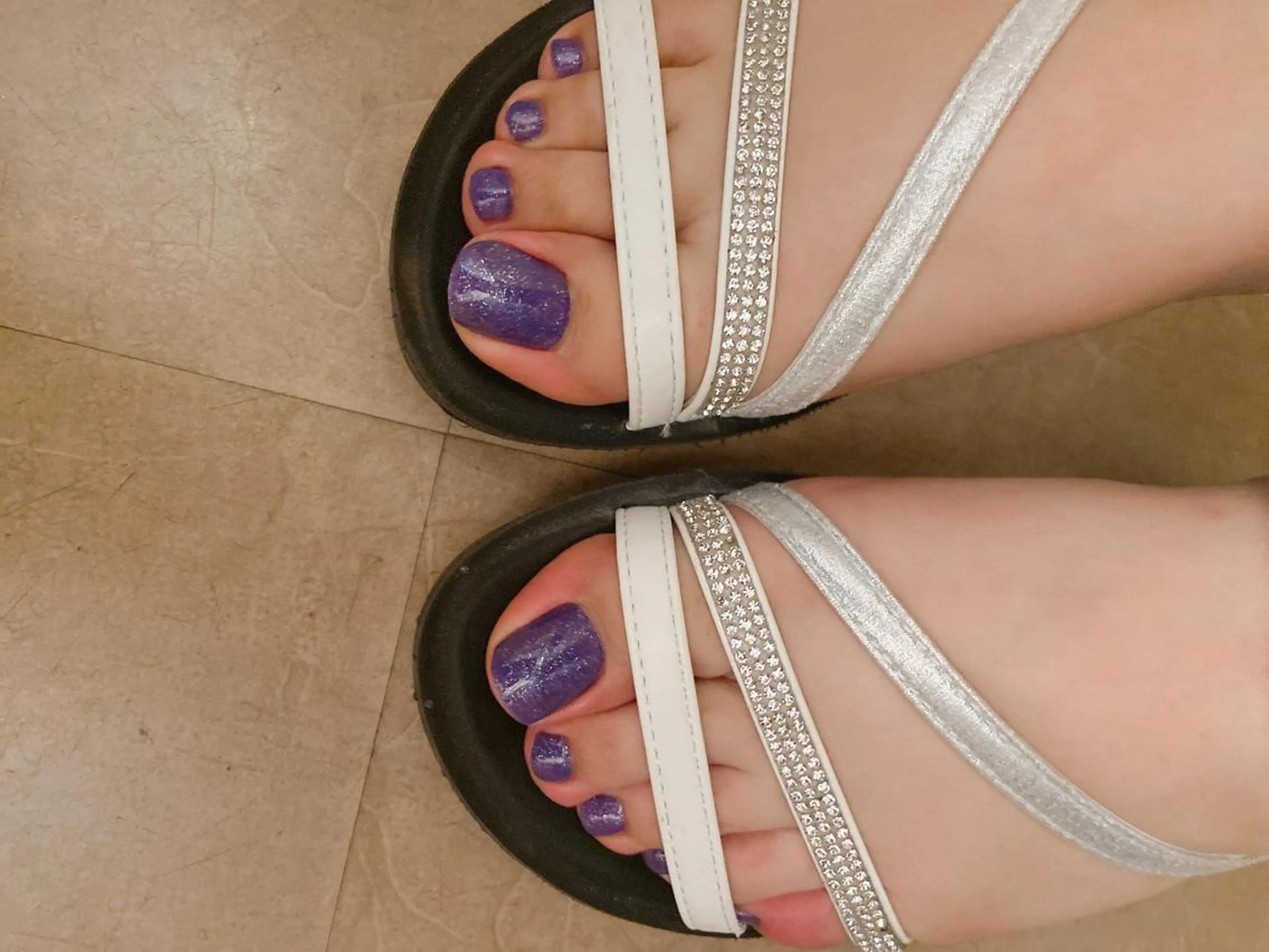 ネイル フットネイル ワンカラーネイル Lulu charisu所属・lulucharis nailのネイルデザイン