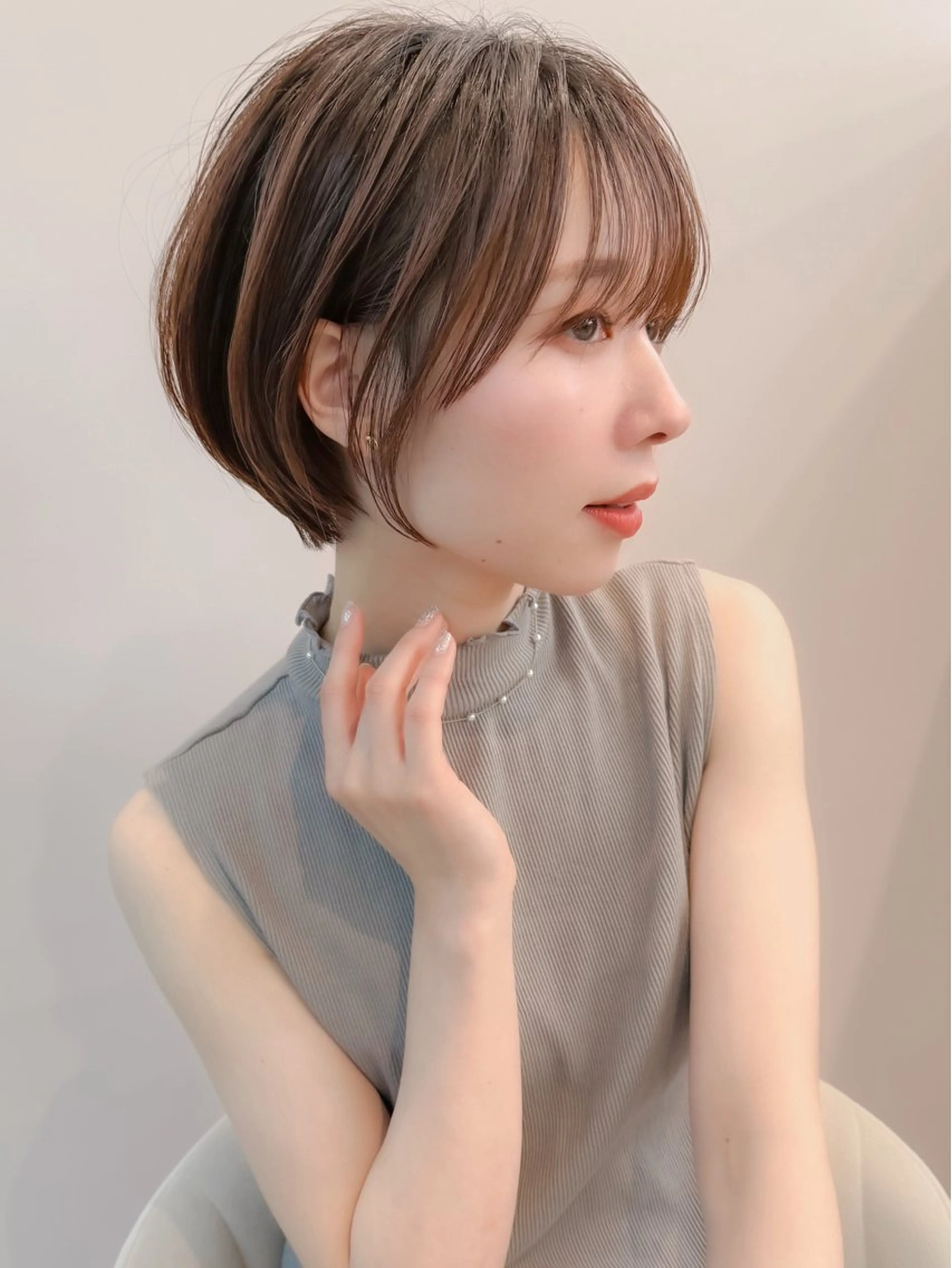 ショート カラー カット ヘアカラー トリートメント ボブ/ショート/ 縮毛矯正⚜️工藤昴のヘアスタイル