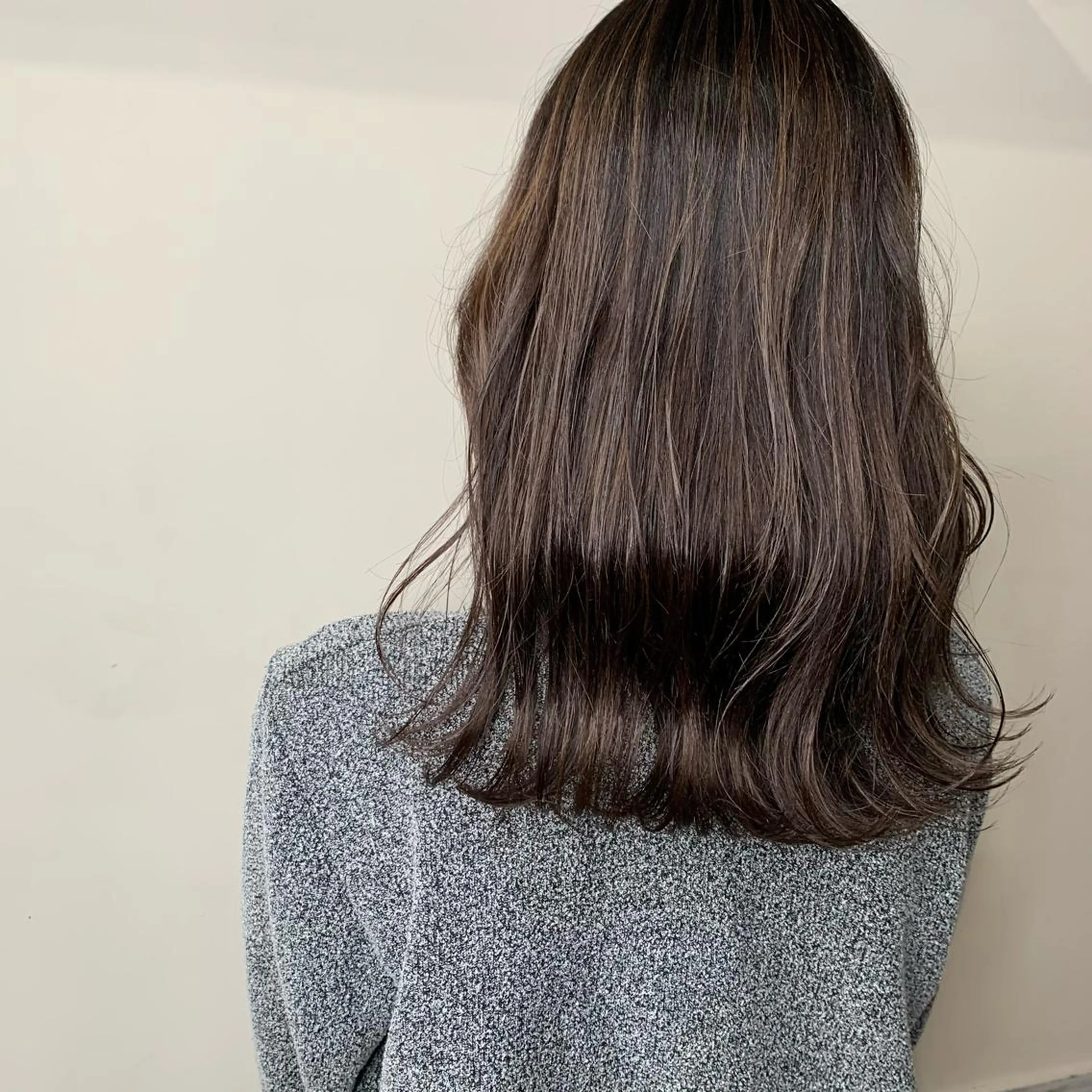 ミディアム 3Dハイライト ハイライト カット トリートメント ヘアセット Men's salon ANSWER所属・メンズサロン ANSWERのヘアスタイル