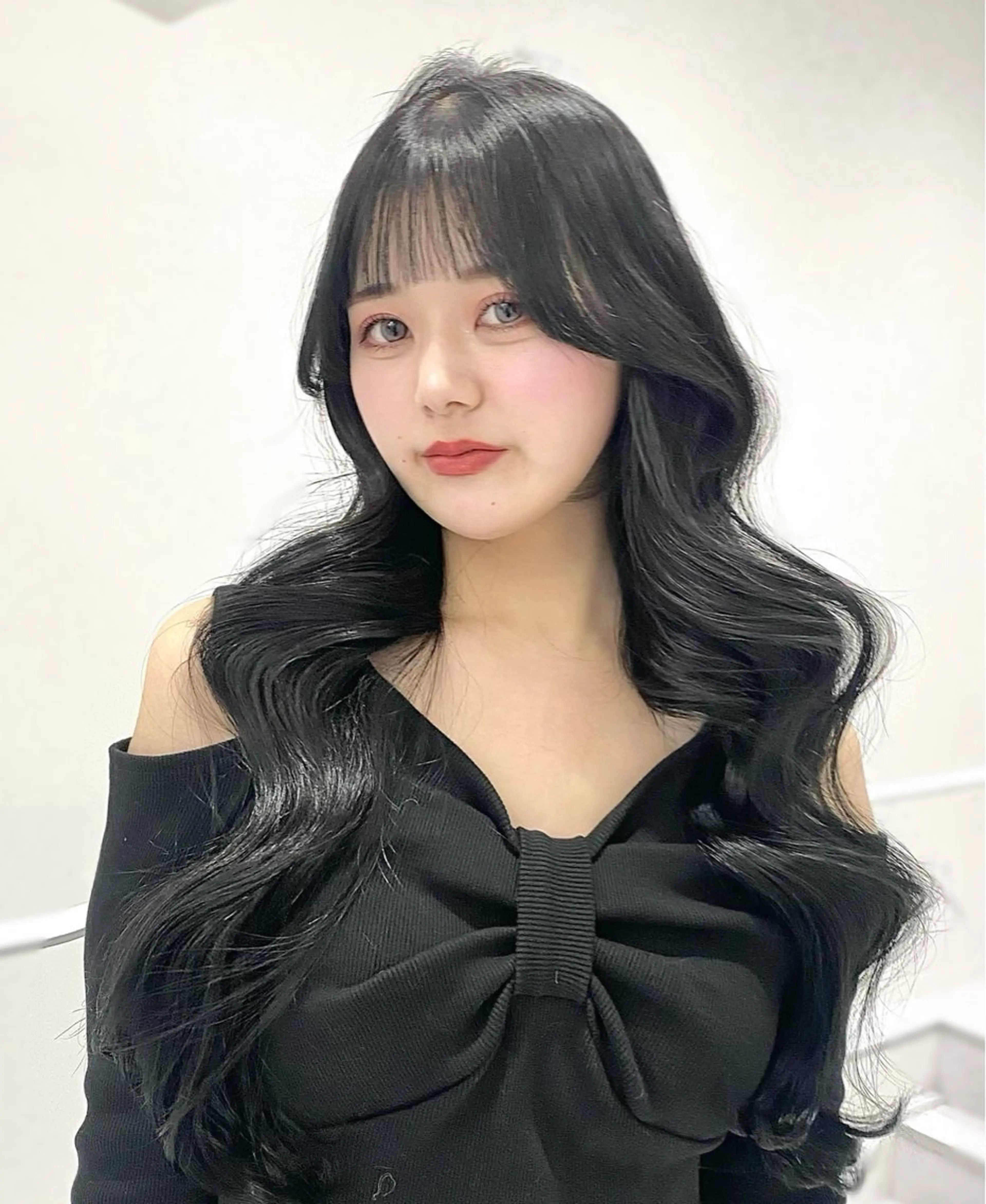 ロング カラー 黒髪 透明感カラー グレーブラック 韓国風ヘア レイヤーカット 京都レイヤーカット うえひのヘアスタイル