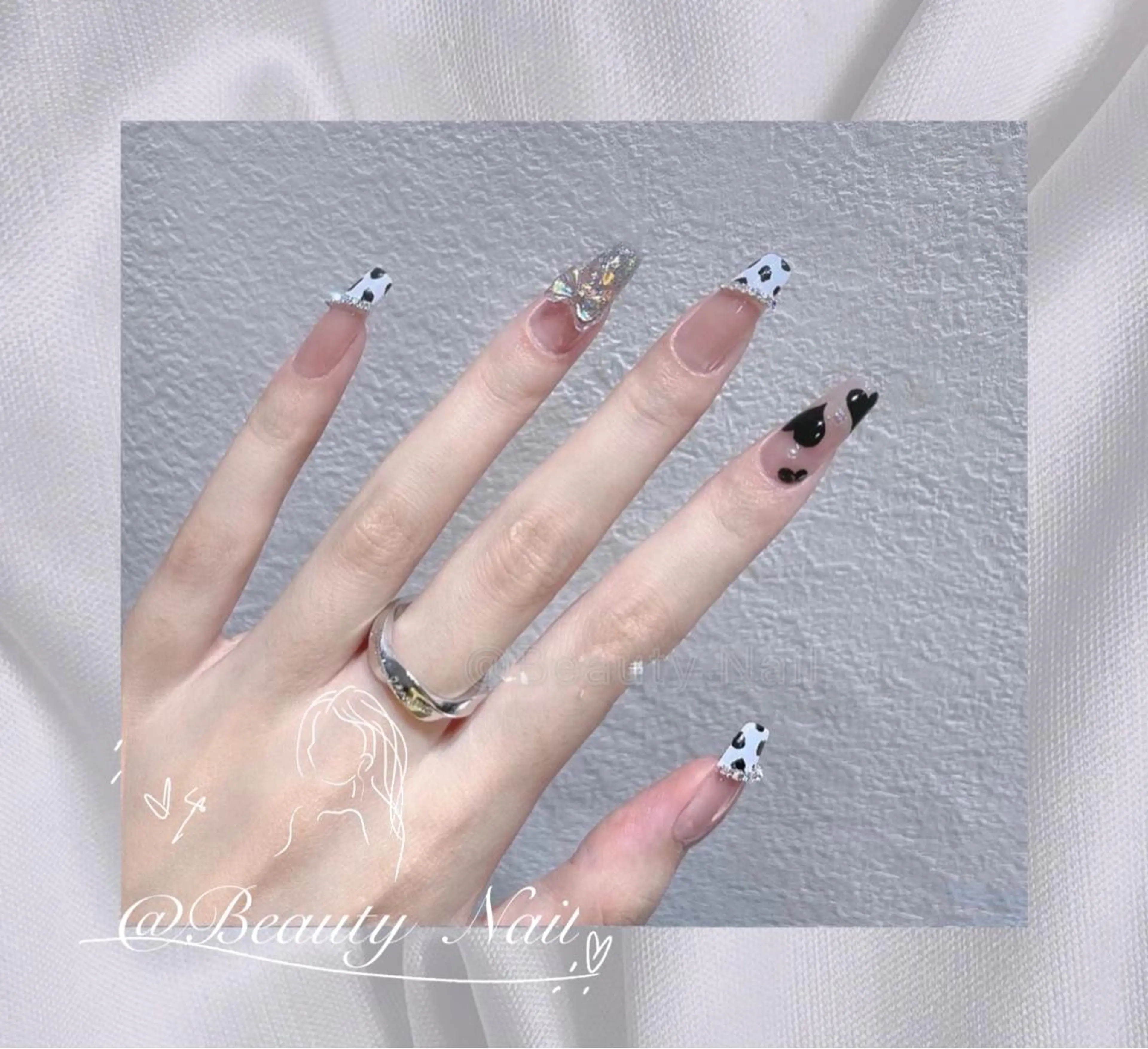 ネイル Moonstone Salon所属・Moonstone Salonのネイルデザイン