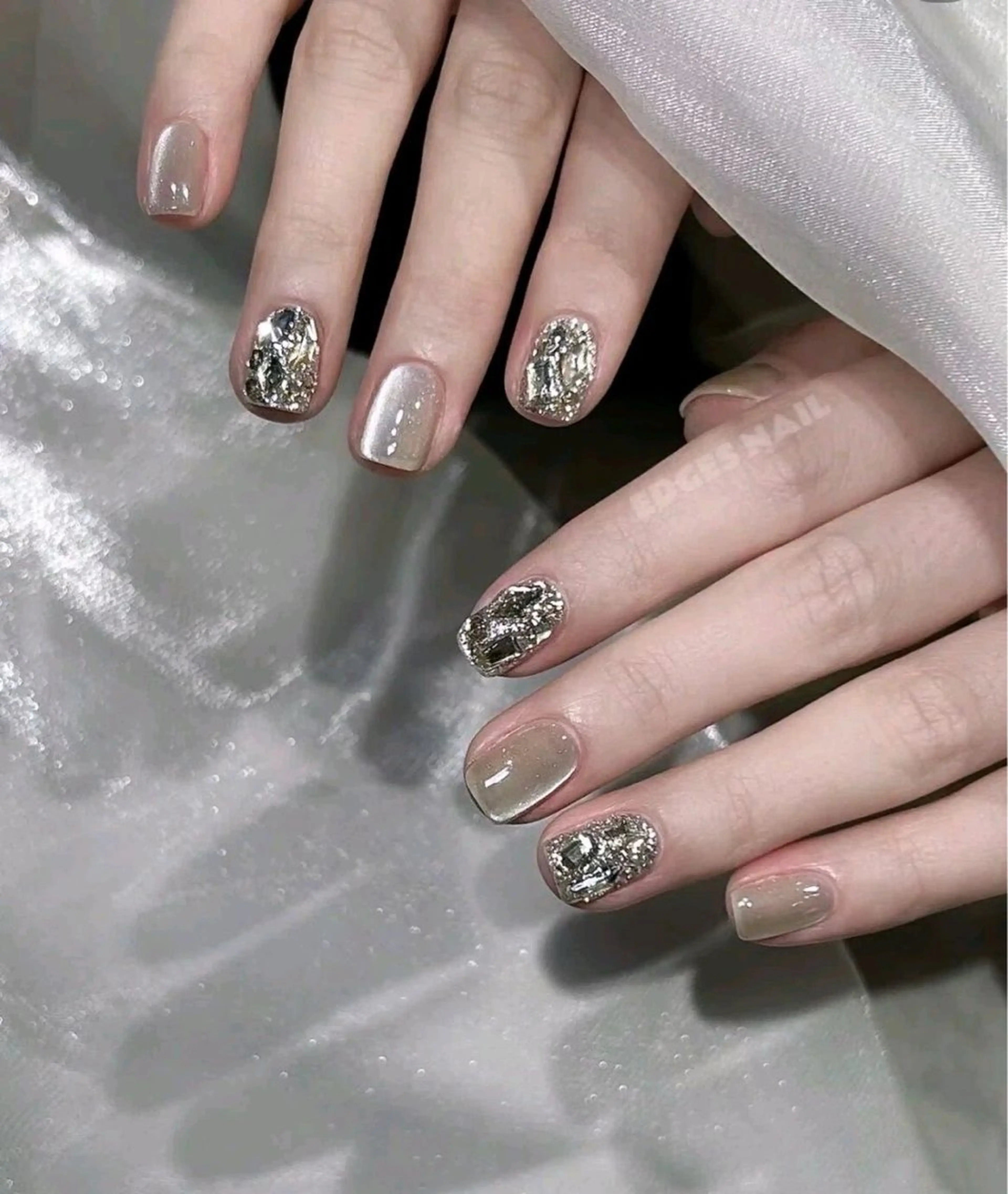 ネイル ハンドネイル EMI ANA.CHUOのネイルデザイン