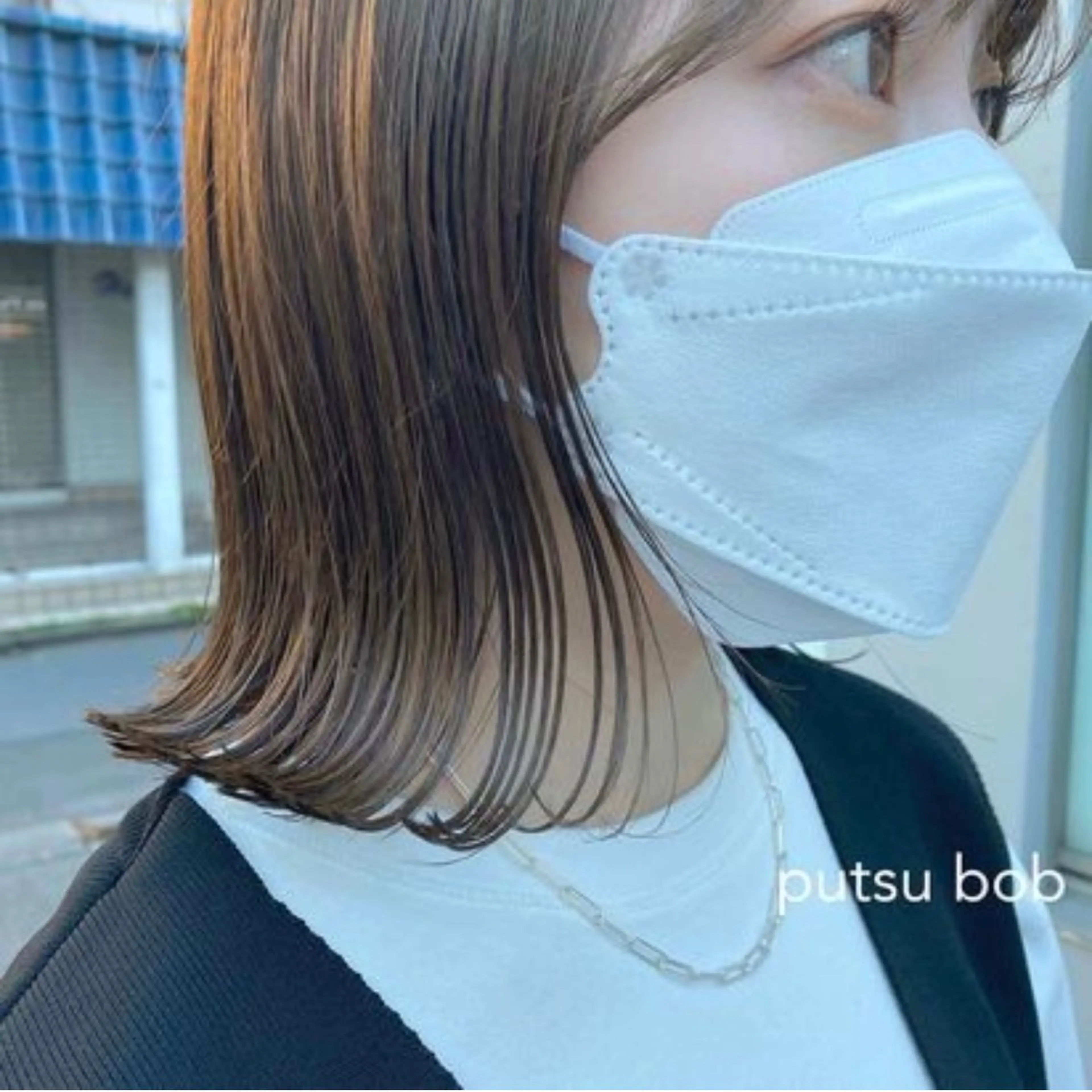 ミディアム センターパート /ニュアンスパーマのヘアスタイル