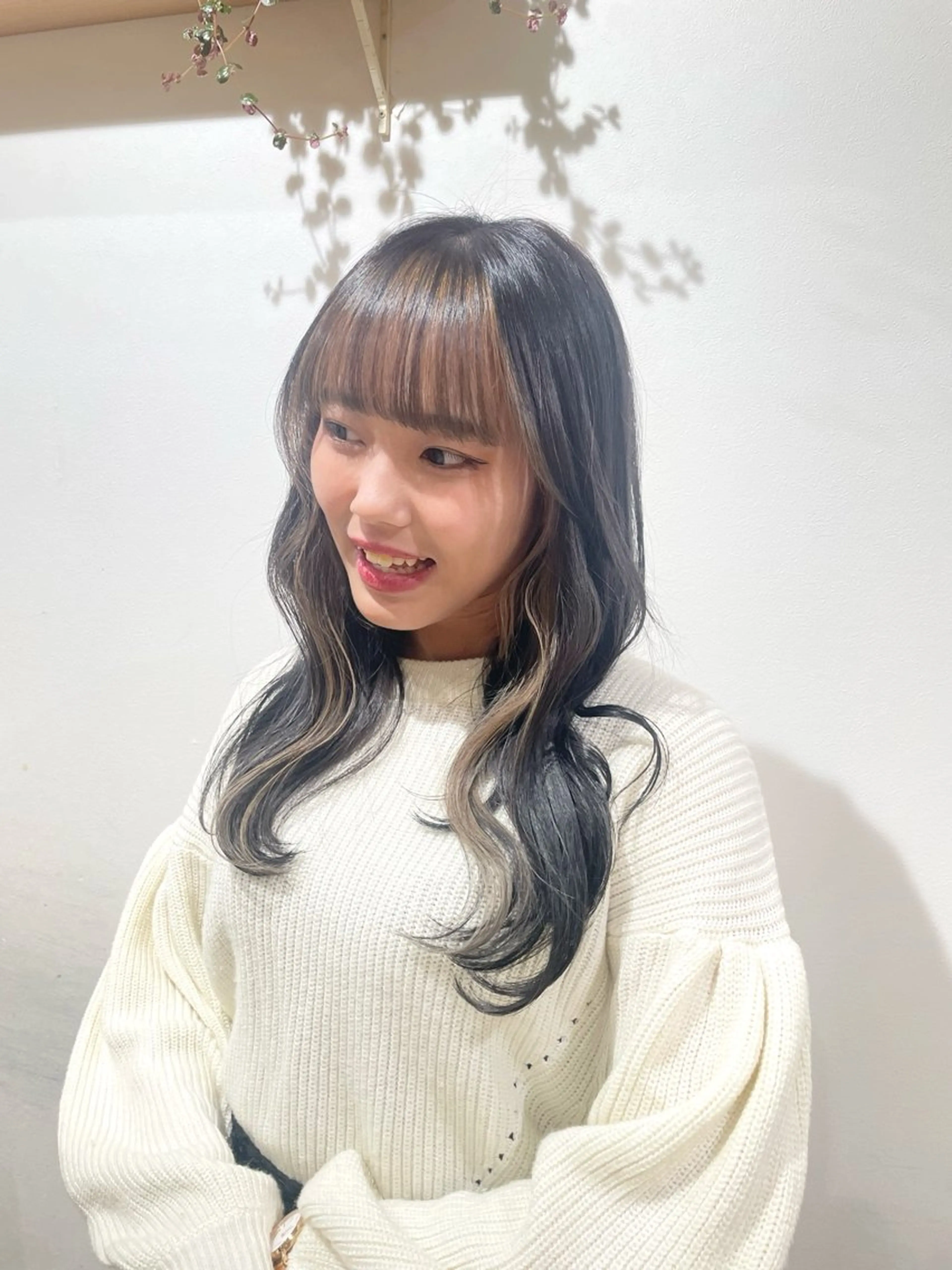 ロング カラー デザインカラー ｺﾄﾐ【メンズ特化】 女子ウケ提案🫶🏻のヘアスタイル