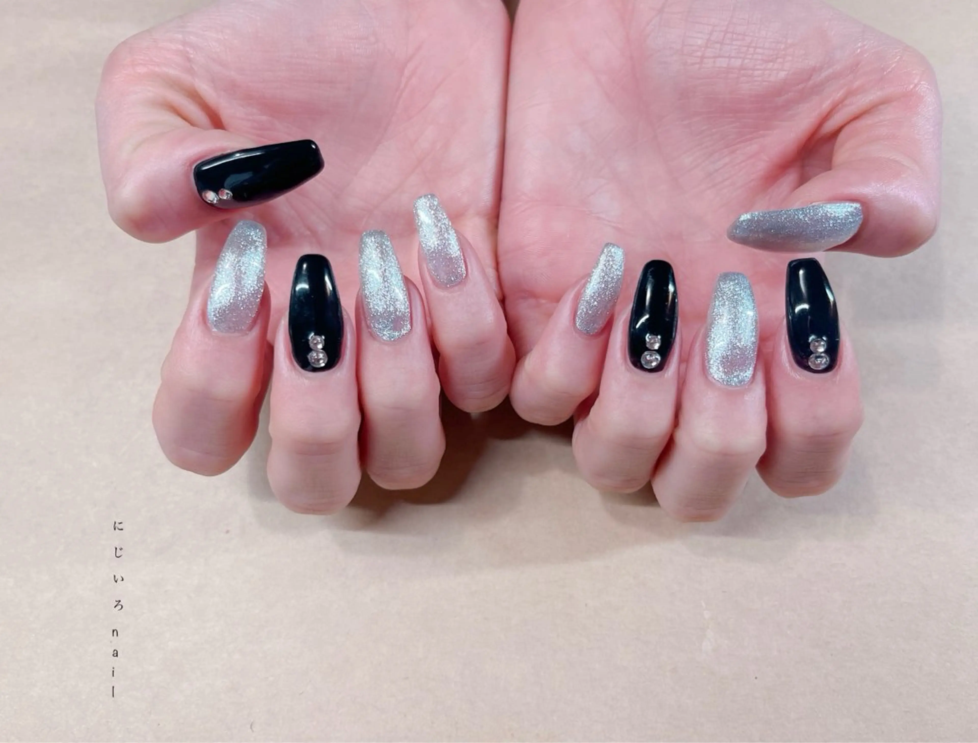 ネイル にじいろ nailのネイルデザイン