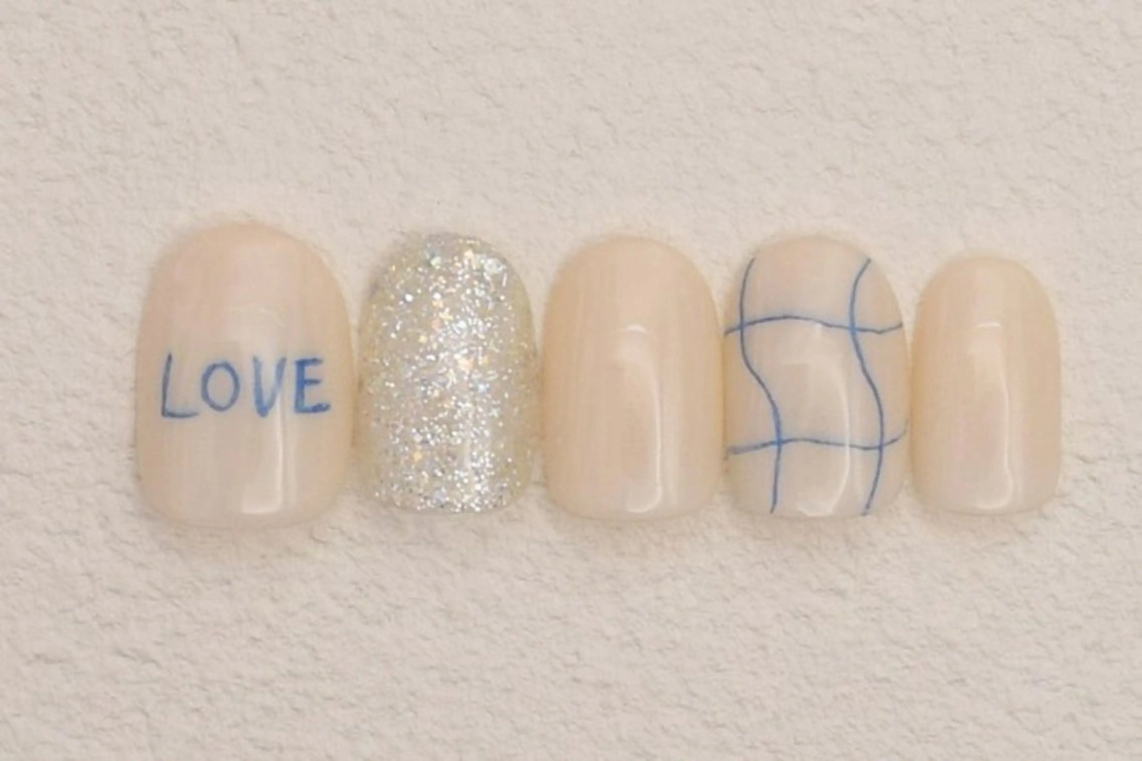 ネイル 長谷川 美穂のネイルデザイン