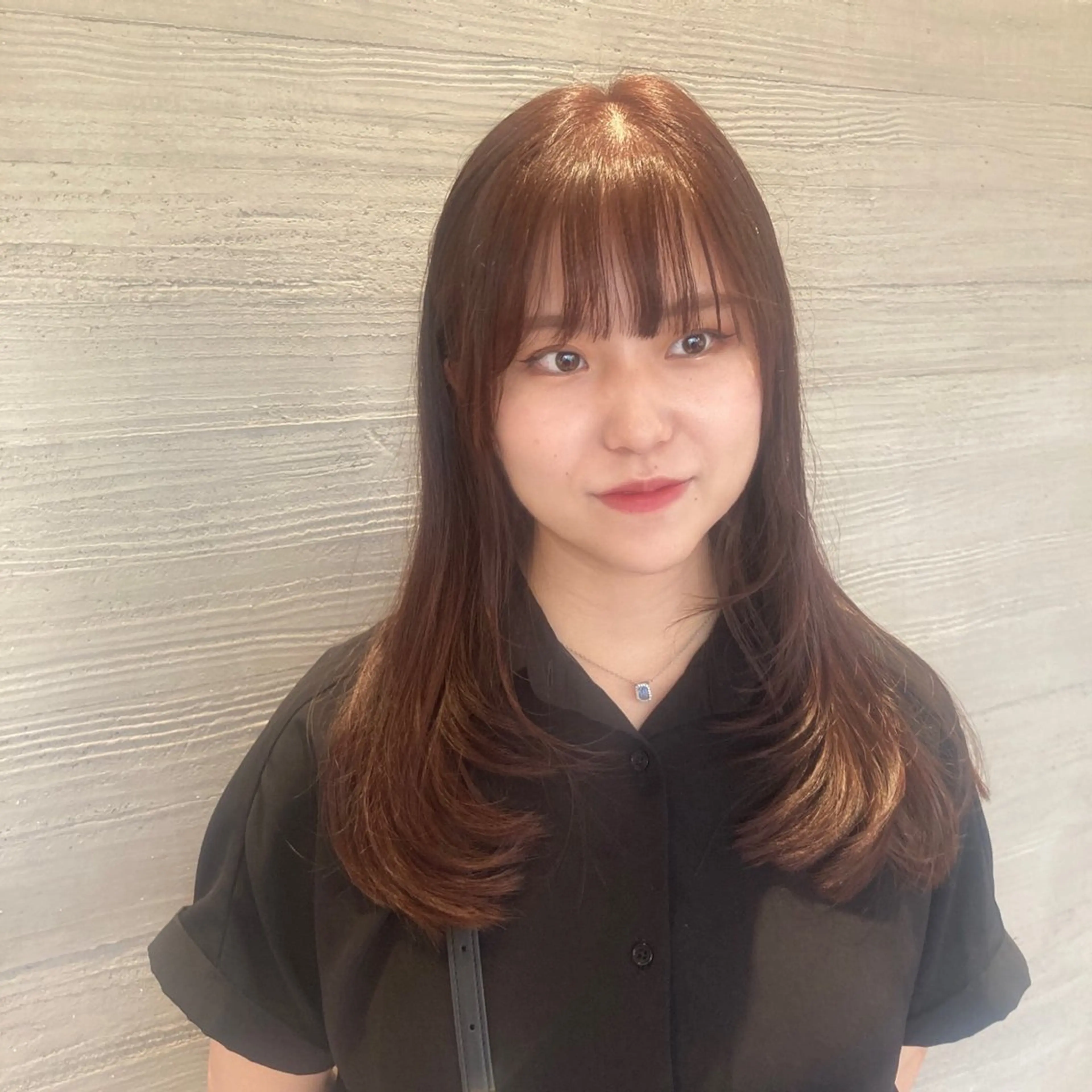 ロング カラー ブラウンカラー ピンクカラー ピンクブラウン レイヤーカット サキ🤍ハイトーン 🩰くびれ巻きヘアのヘアスタイル