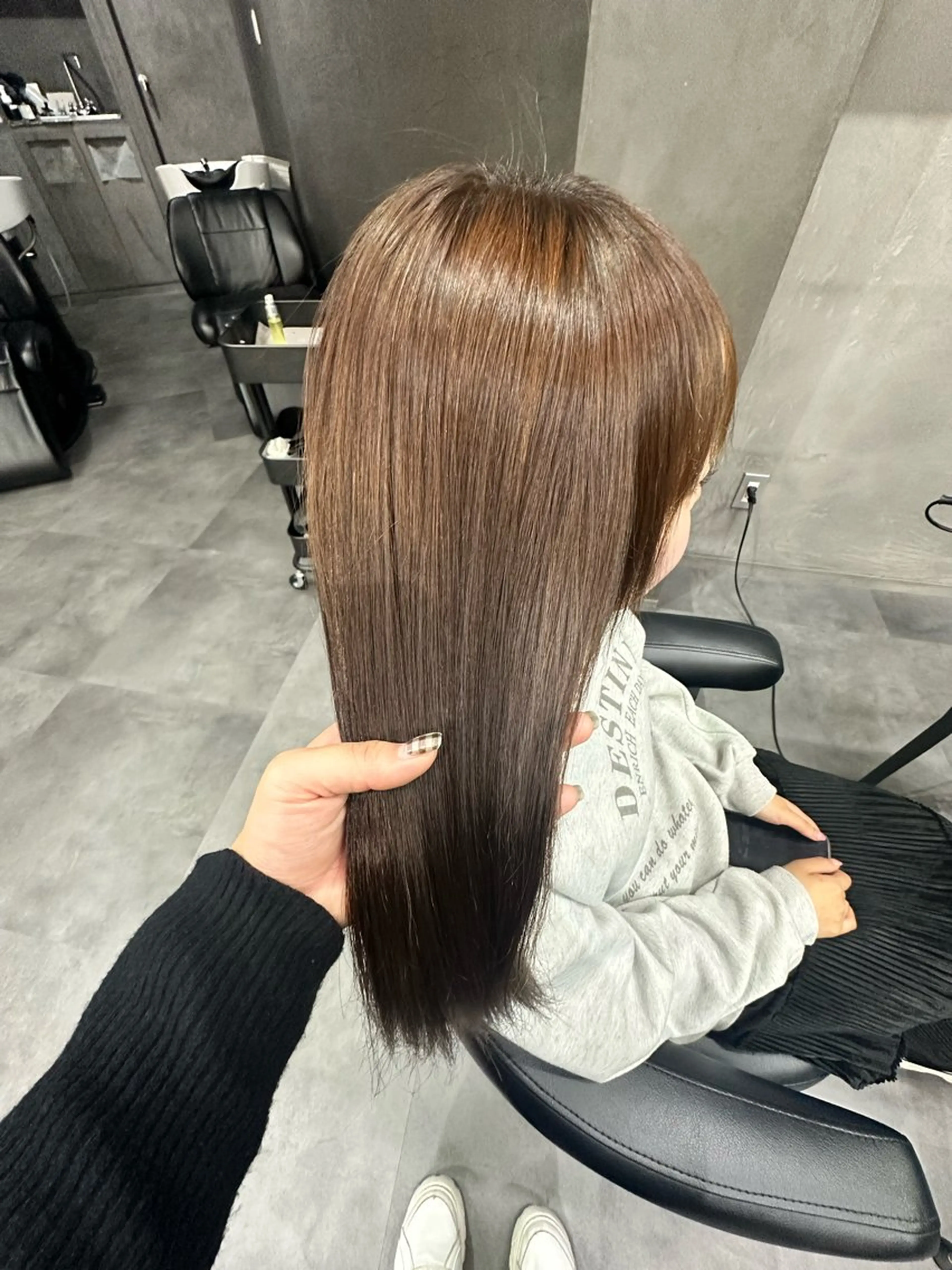 ロング パーマ オルソーヘアー所属・mako /カラーモデル募集中のヘアスタイル