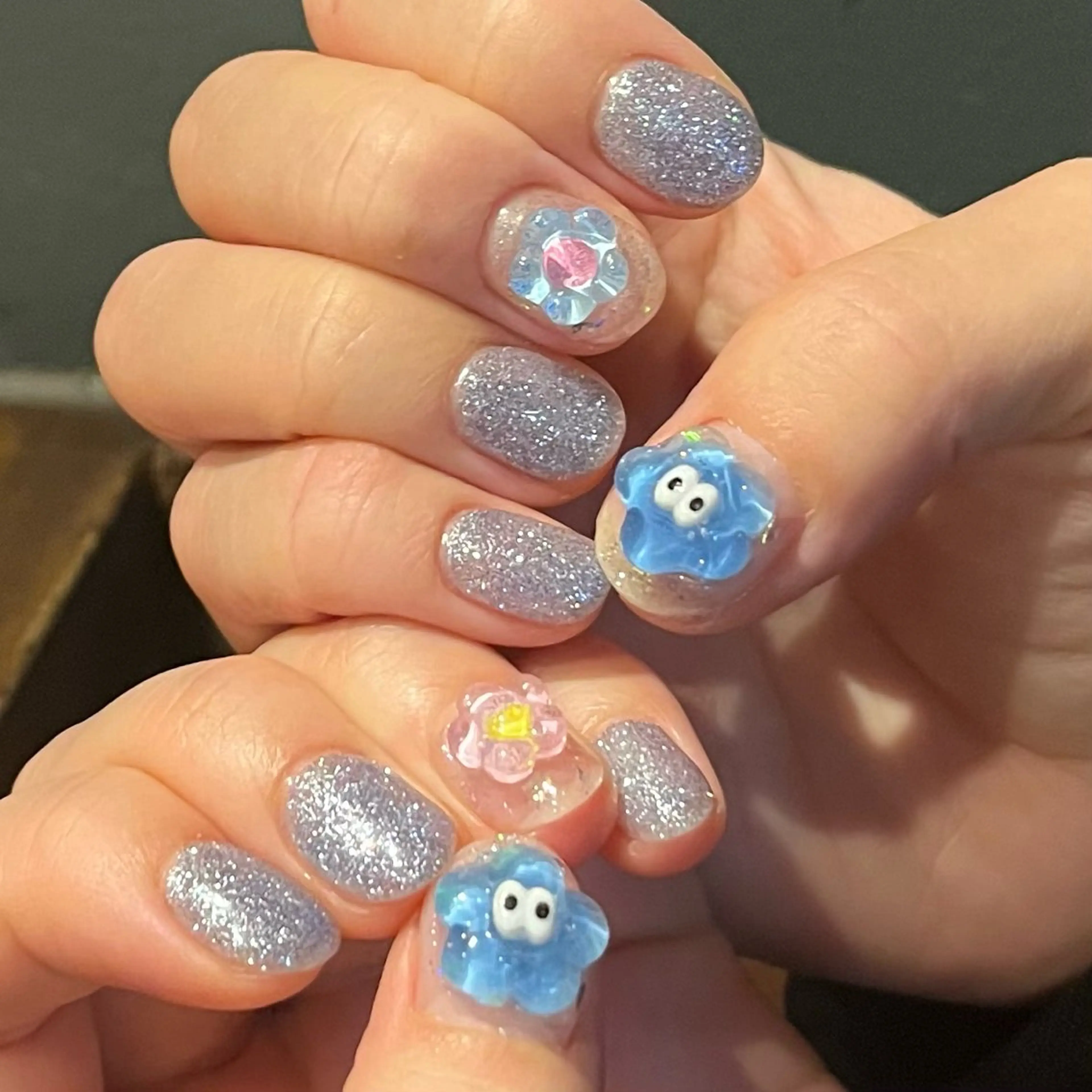 ショート erinca nail所属・村上 由衣のネイルデザイン
