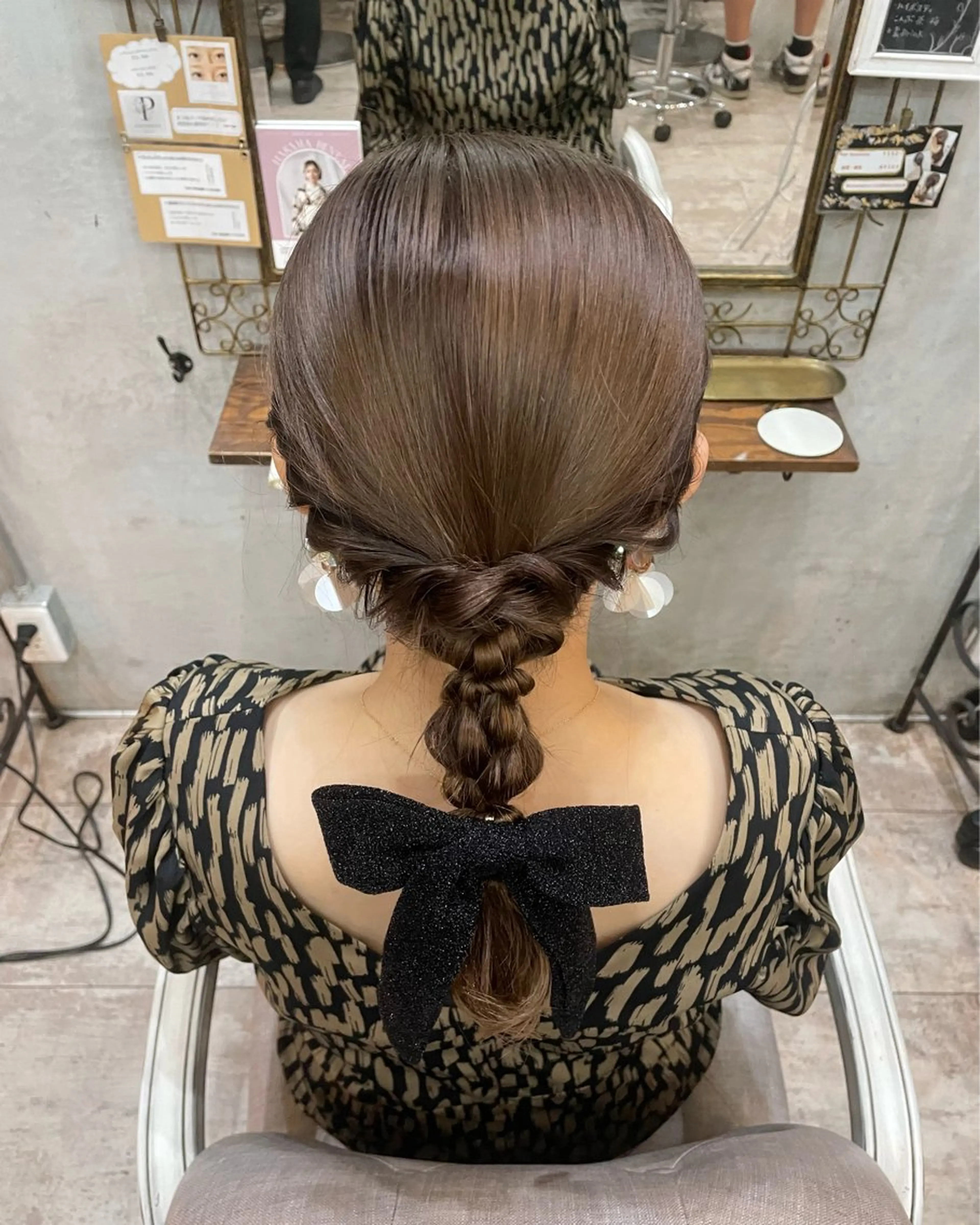 セミロング ヘアアレンジ ヘアセット 【ピンク/韓国ヘア/ ヘアセット】亜海のヘアスタイル