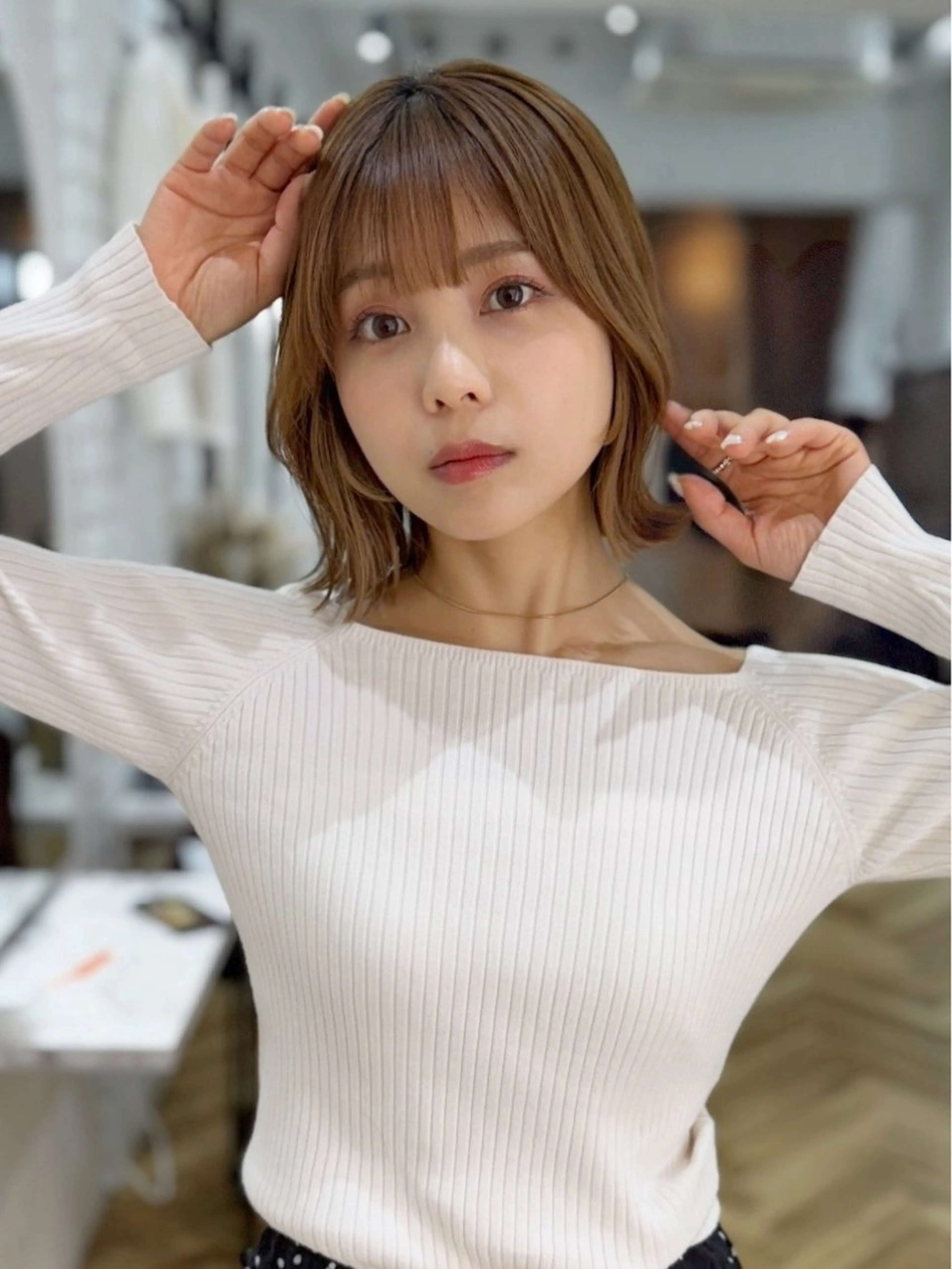 ミディアム ボブ くびれヘア カット ヘアカラー トリートメント 似合わせヘア/ボブ/ ミディアム/Takaのヘアスタイル